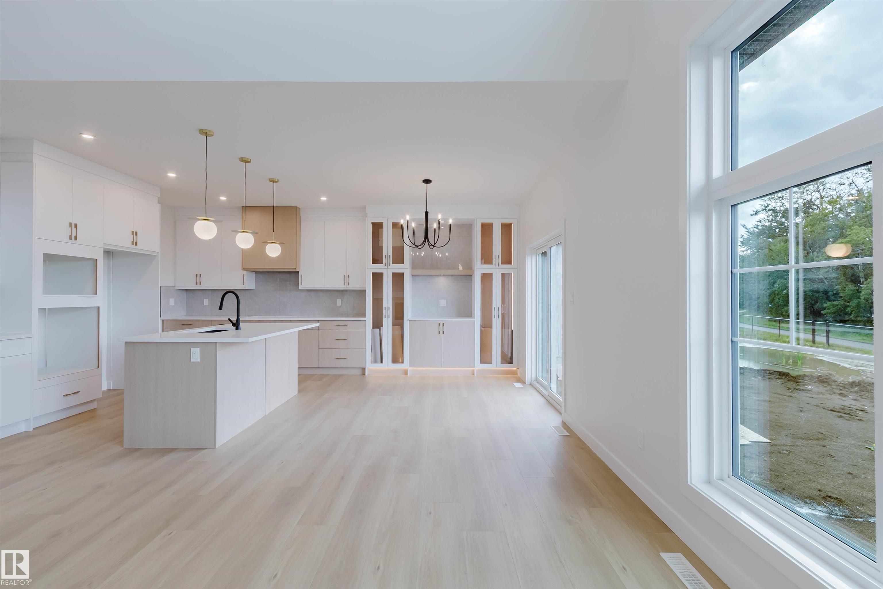 Photo 15 at 211 Edgemont green NW, Edgemont, Edmonton