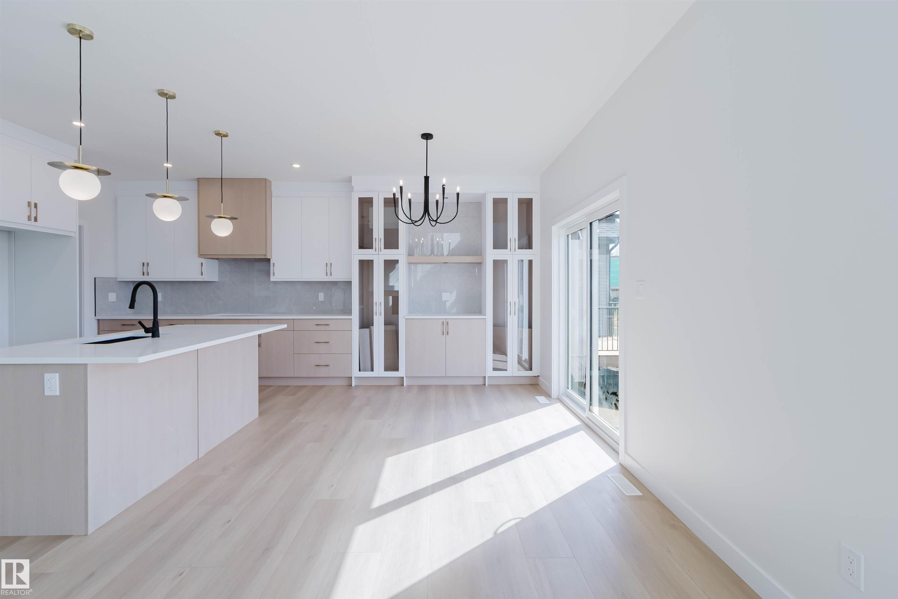 Photo 17 at 211 Edgemont green NW, Edgemont, Edmonton