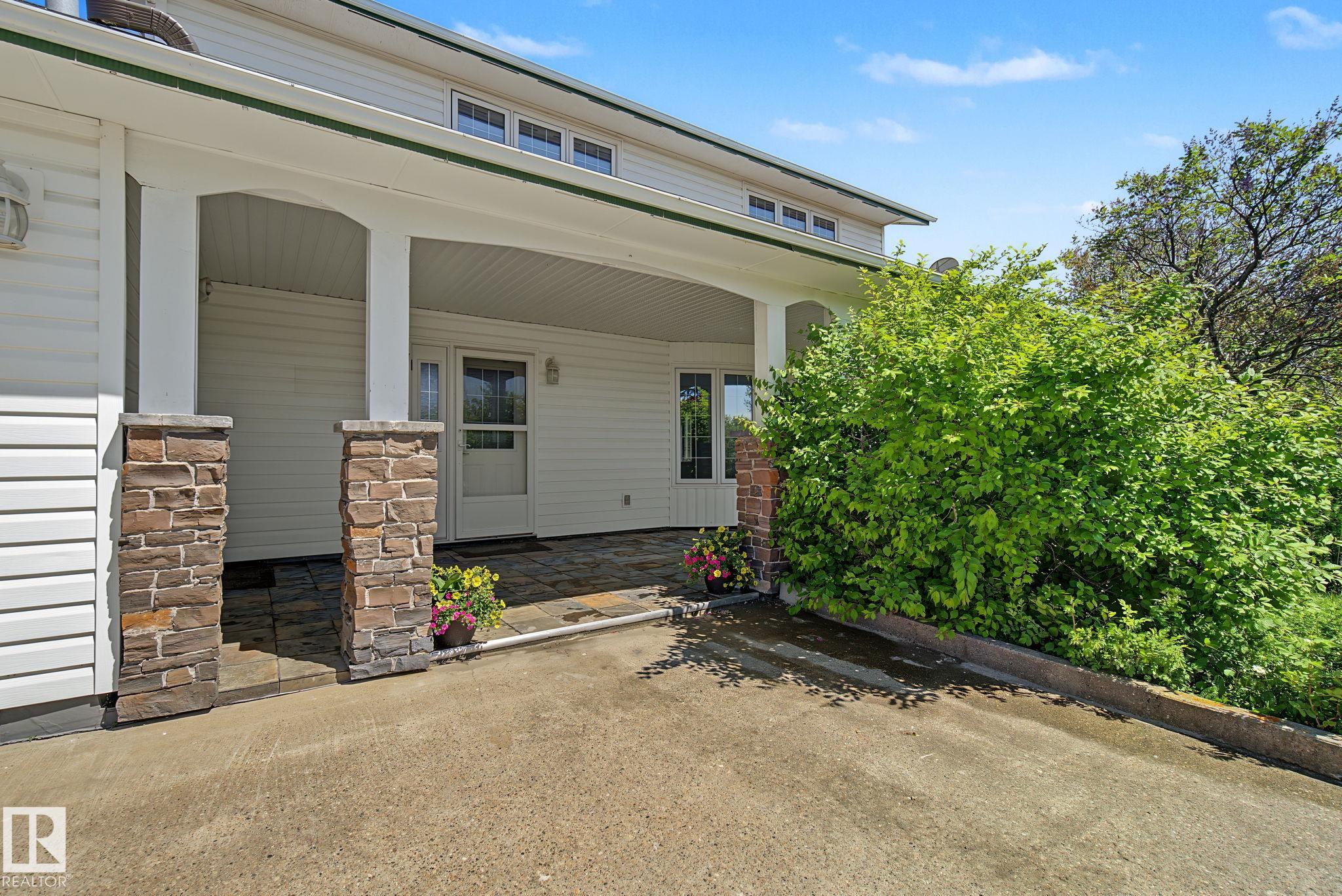 Photo 8 at 51357 Rge Road 231, Phoa Subdivision, Rural Strathcona County