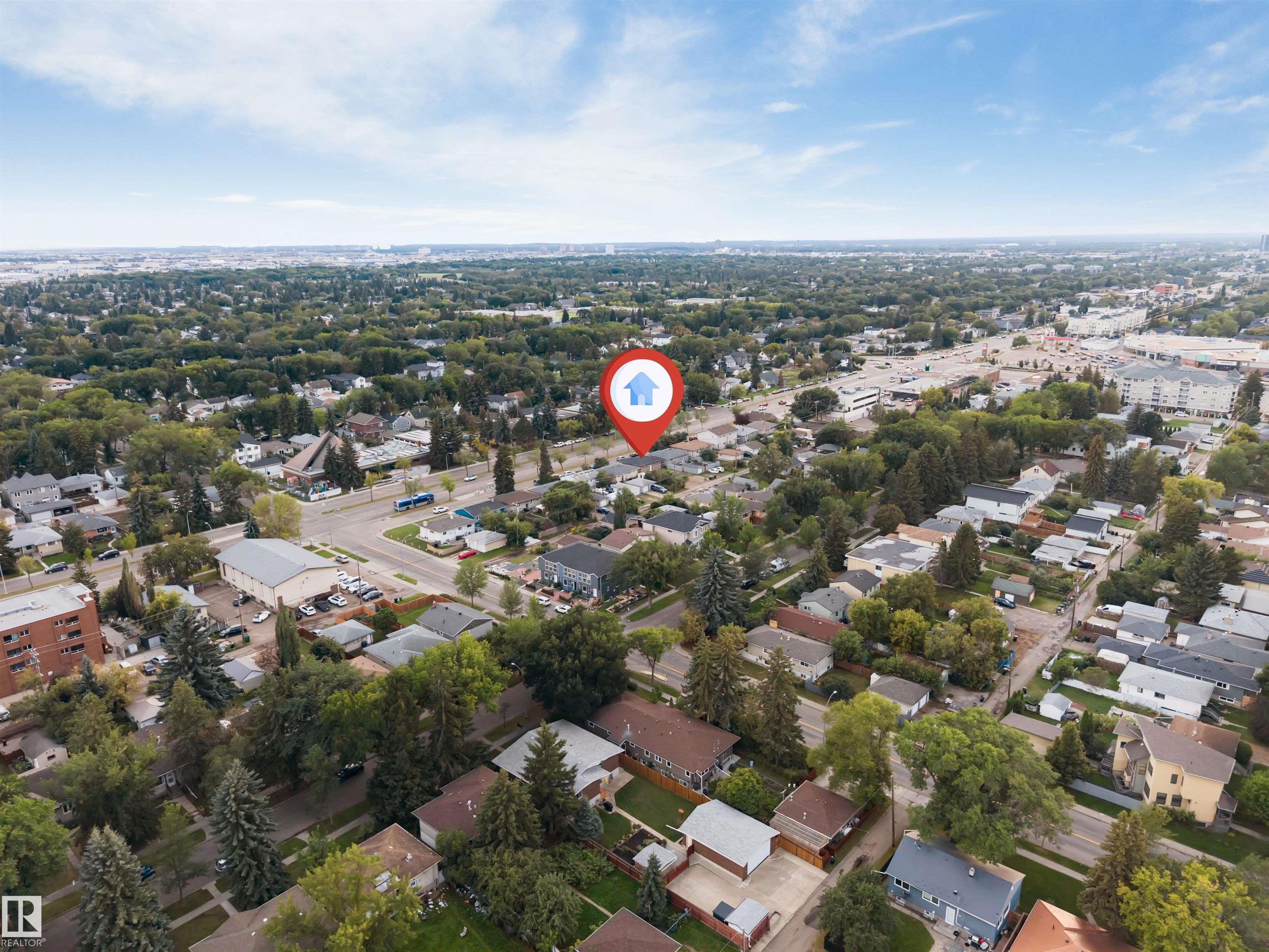 Photo 6 at 7928 82 Avenue NW, Idylwylde, Edmonton