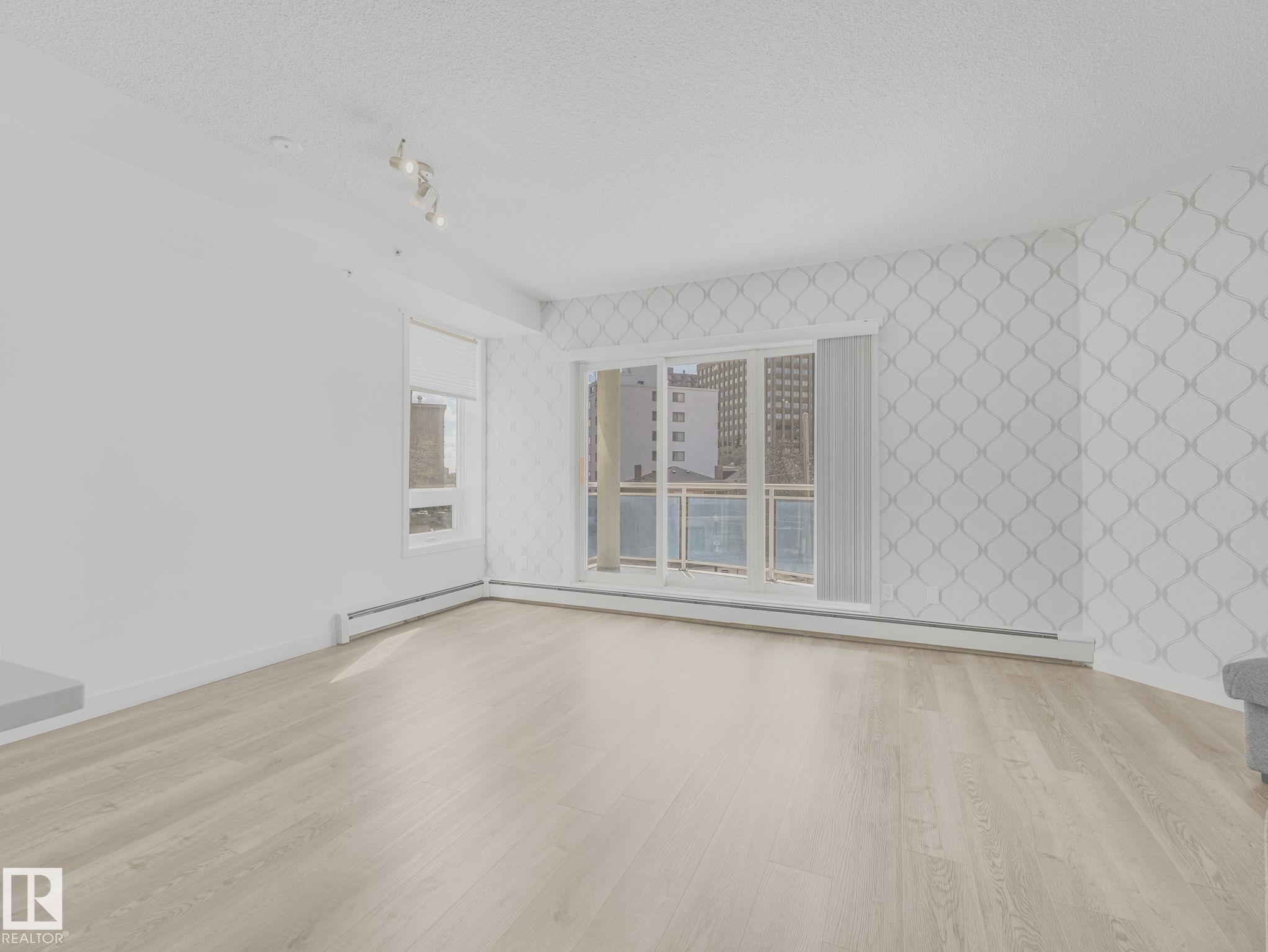 Photo 37 at 305 - 10504 99 Avenue NW, Downtown, Edmonton