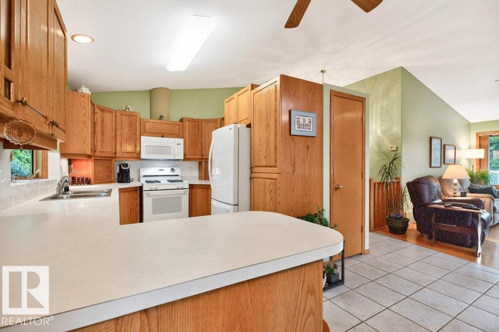 Photo 12 at 52 - 52515 Rge Road 52, Sundance Meadows, Rural Parkland County