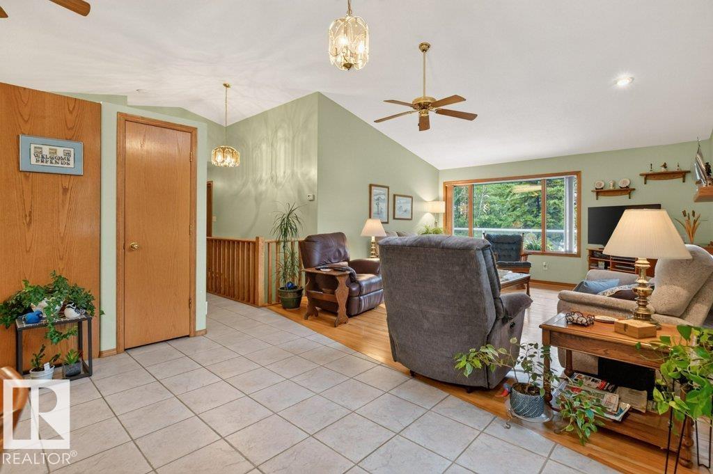 Photo 6 at 52 - 52515 Rge Road 52, Sundance Meadows, Rural Parkland County