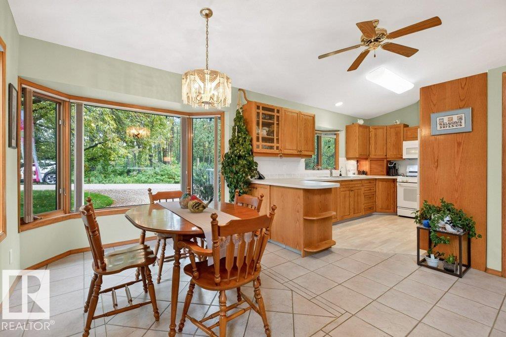 Photo 9 at 52 - 52515 Rge Road 52, Sundance Meadows, Rural Parkland County
