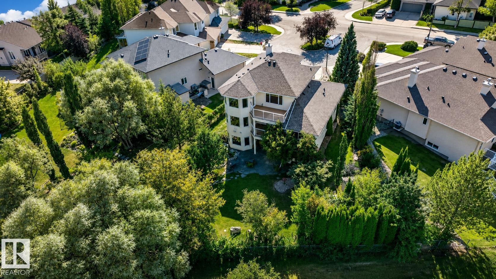 Photo 6 at 941 Picard Drive NW, Potter Greens, Edmonton