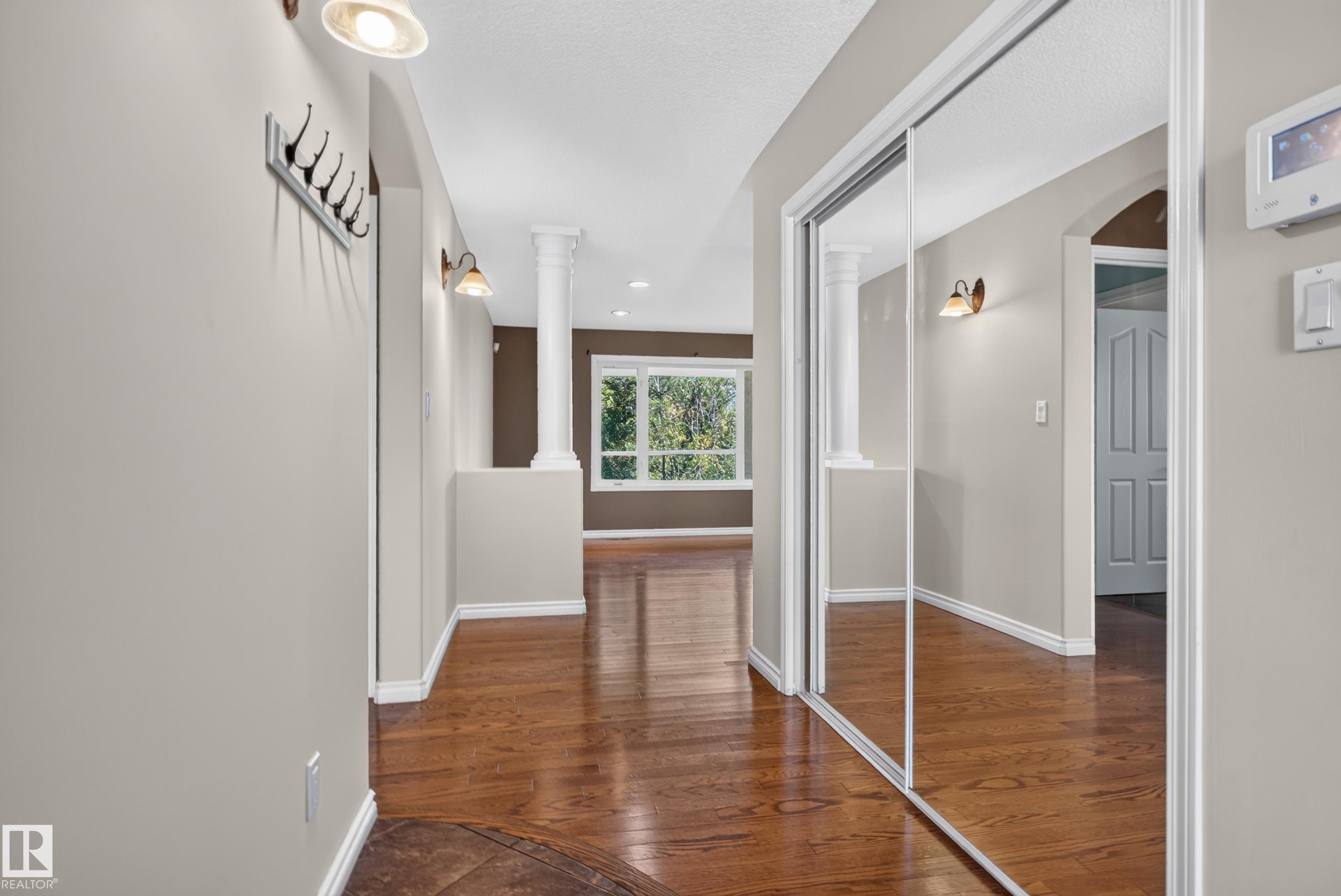 Photo 8 at 941 Picard Drive NW, Potter Greens, Edmonton
