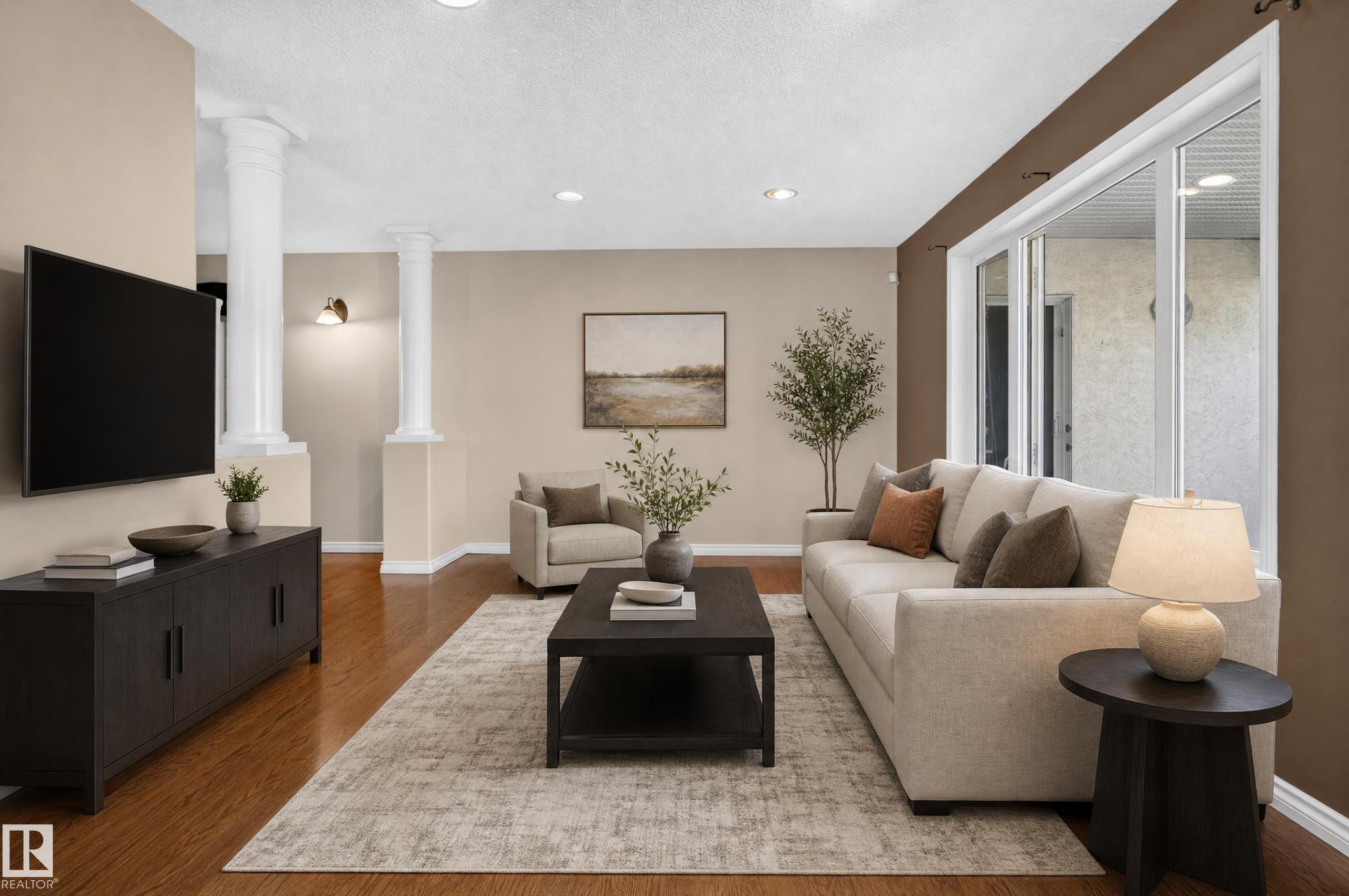 Photo 9 at 941 Picard Drive NW, Potter Greens, Edmonton