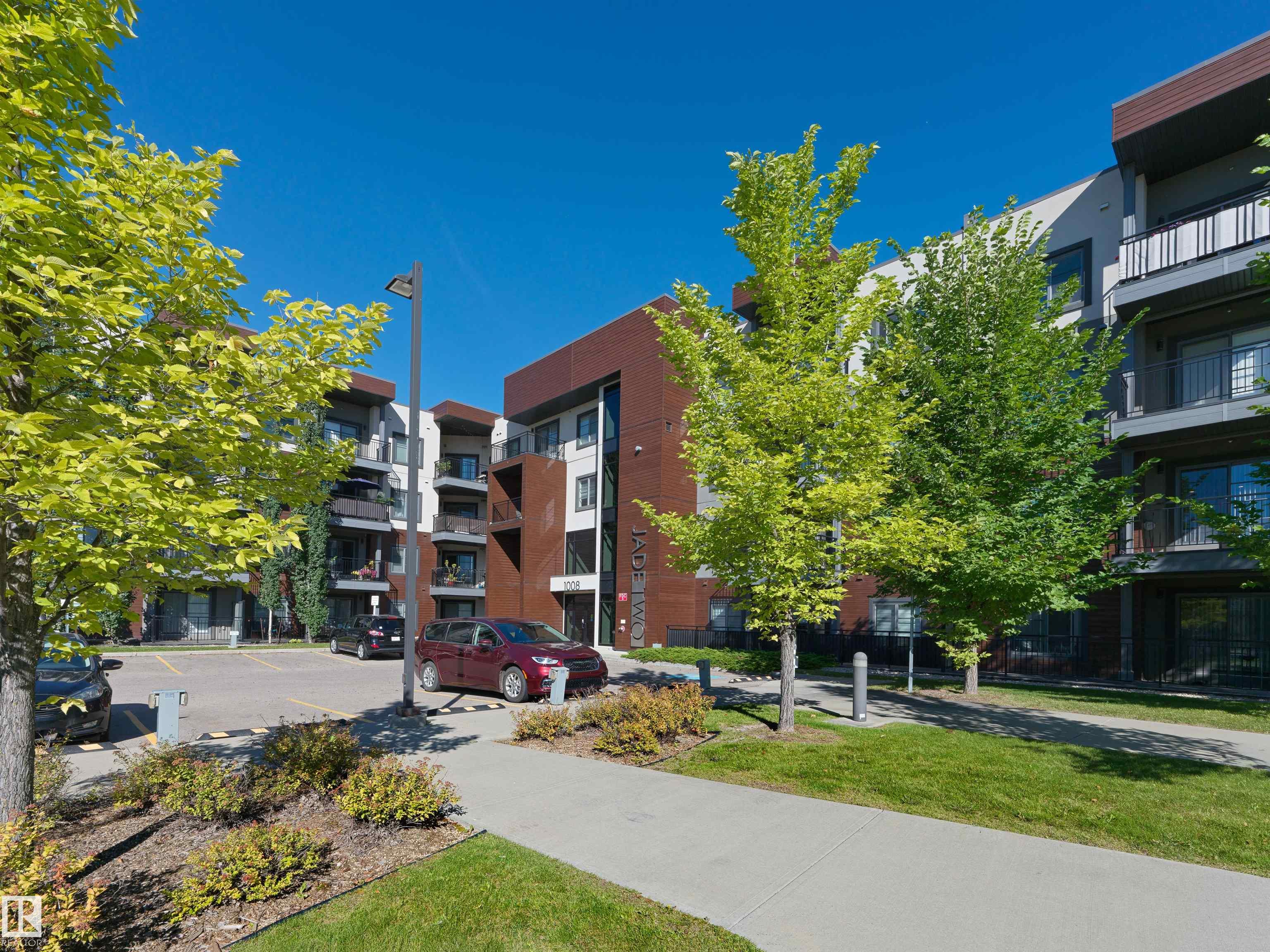 229 - 1008 Rosenthal Boulevard NW, Rosenthal, Edmonton