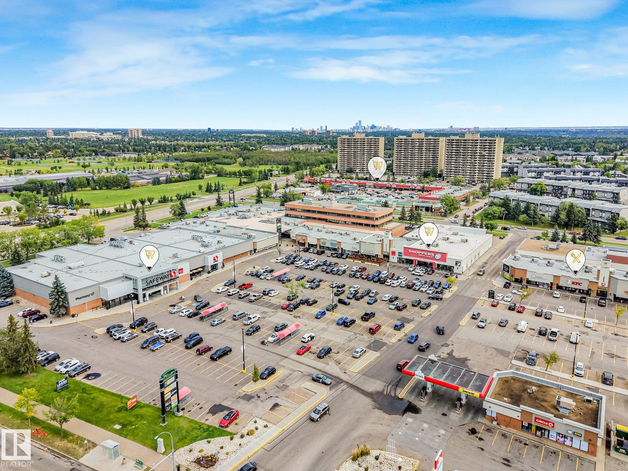 Photo 8 at 6552 178 Street NW, Ormsby Place, Edmonton