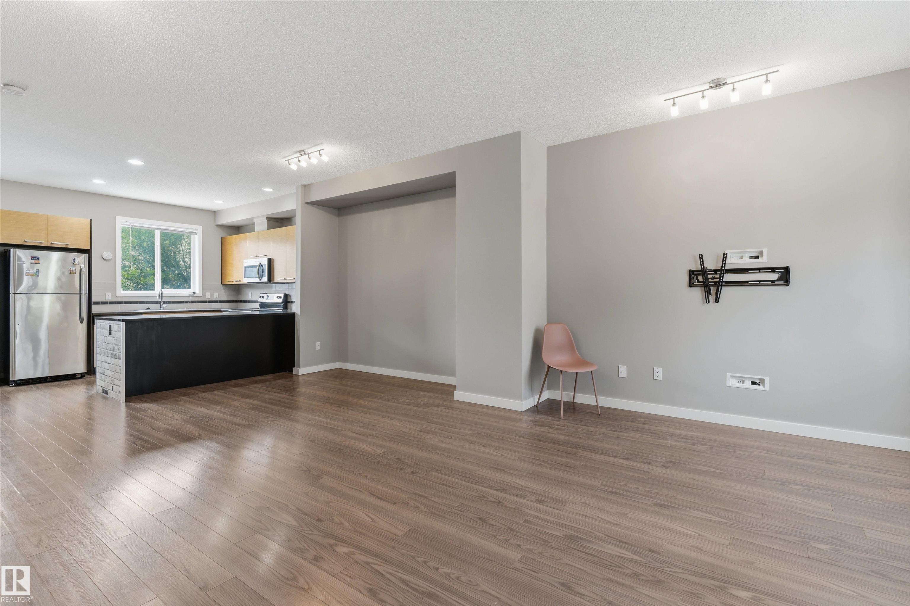 62 - 675 Watt Boulevard SW, Walker, Edmonton