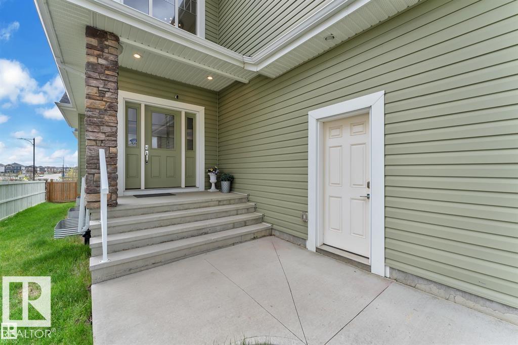 Photo 6 at 4902 38 Street, Forest Heights, Beaumont