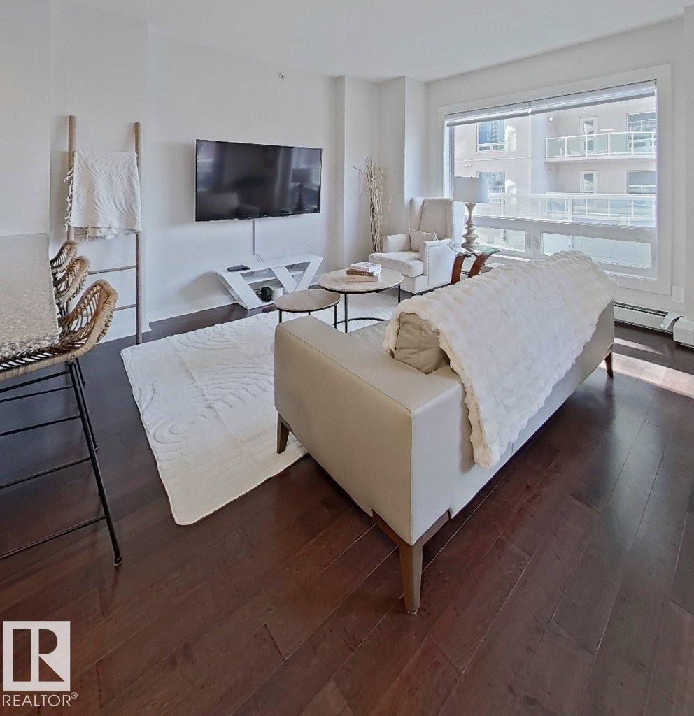 605 - 10152 104 Street NW, Downtown, Edmonton