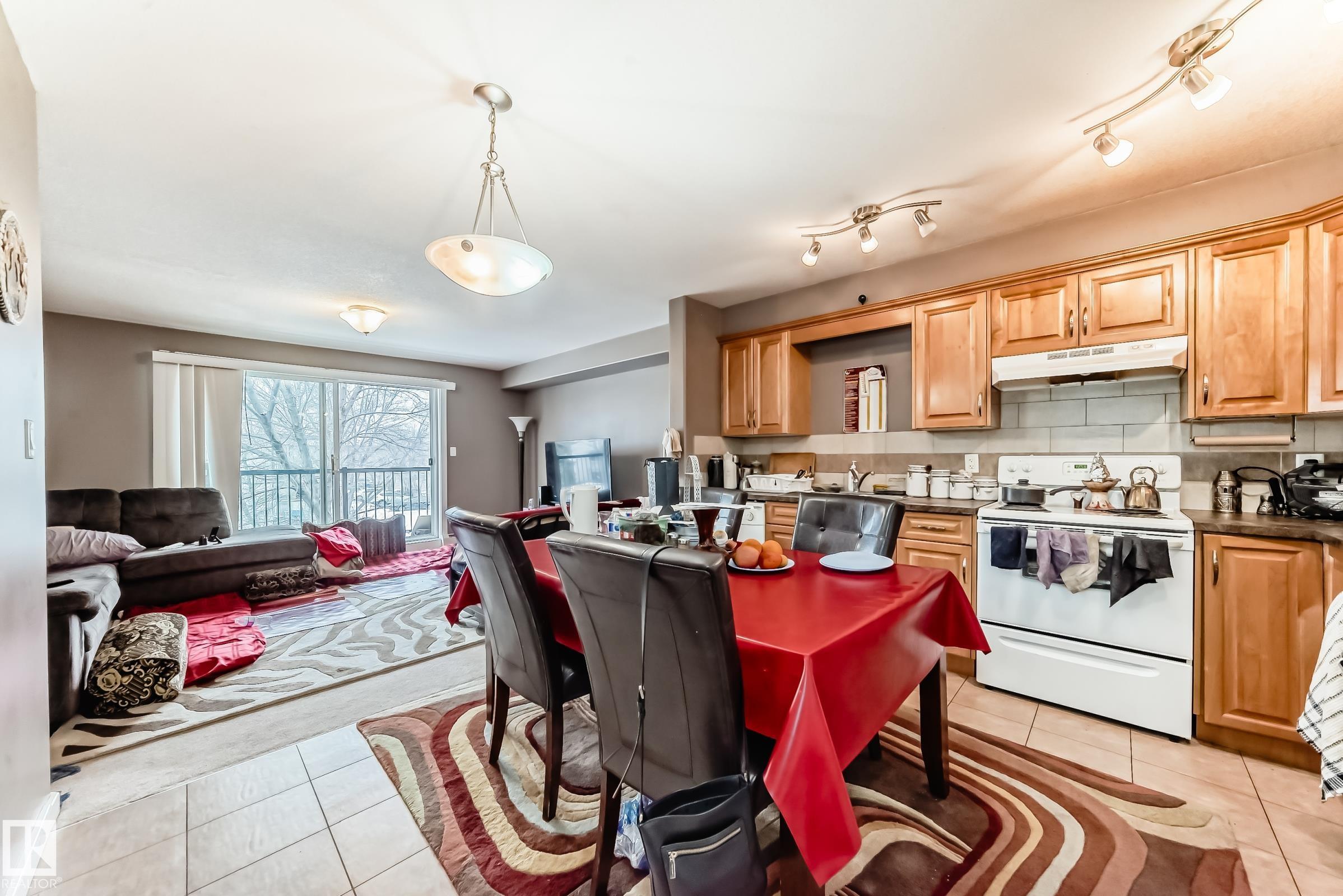 Photo 10 at 203 - 11827 105 Street NW, Westwood, Edmonton