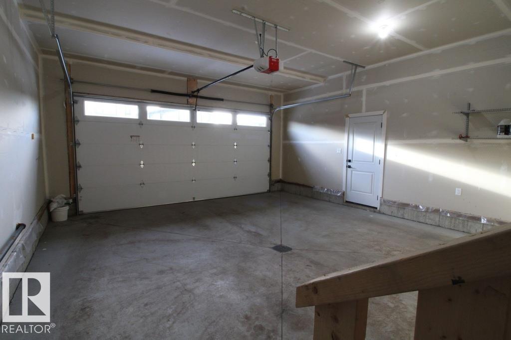 Photo 7 at 16527 3 Street NE, Quarry Ridge, Edmonton