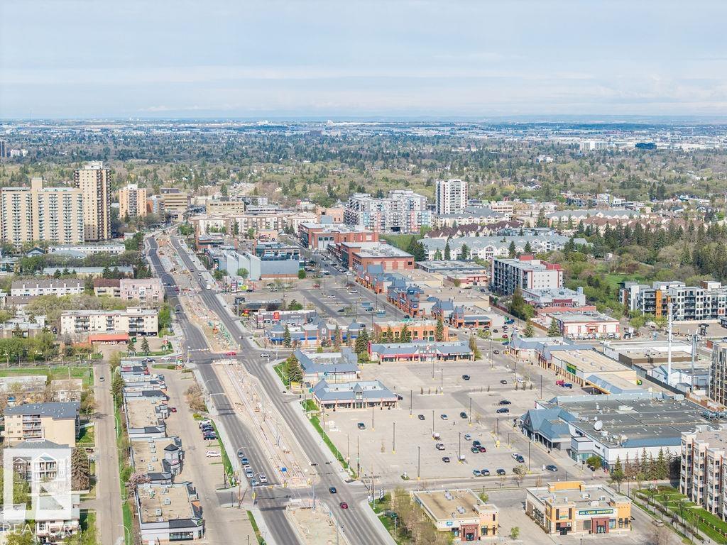 Photo 39 at 214 - 10333 112 Street NW, Wîhkwêntôwin, Edmonton