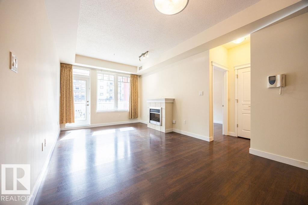 Photo 8 at 214 - 10333 112 Street NW, Wîhkwêntôwin, Edmonton