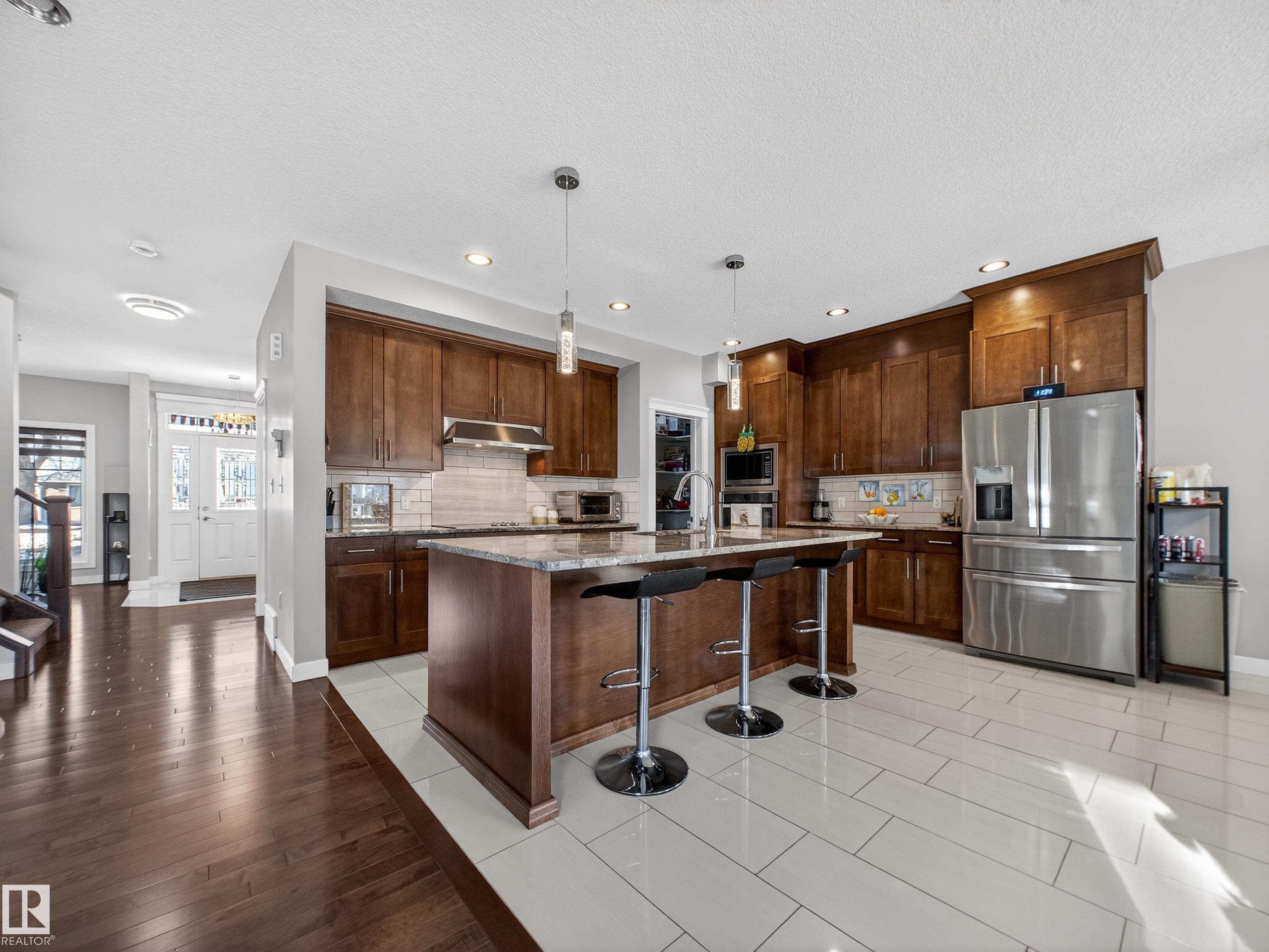 Photo 16 at 9917 162 Street NW, Glenwood, Edmonton