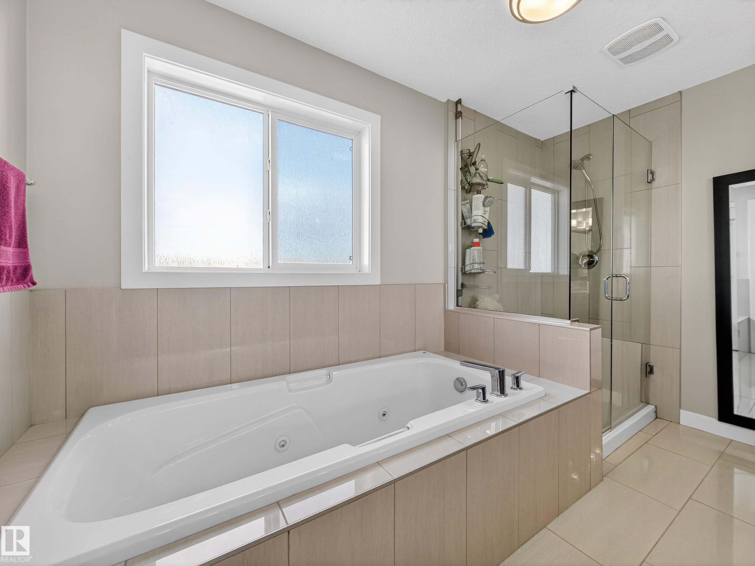 Photo 38 at 9917 162 Street NW, Glenwood, Edmonton