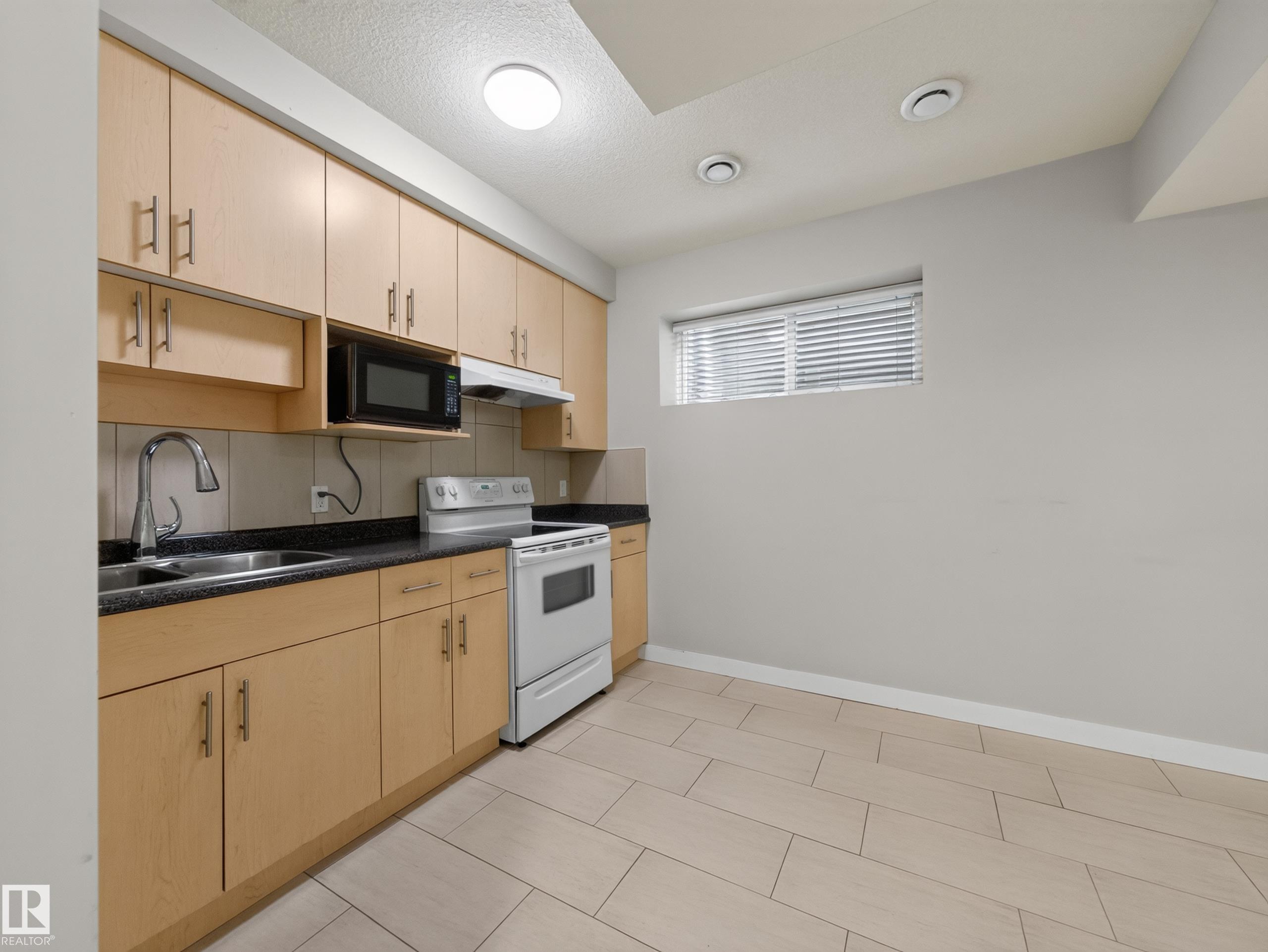 Photo 62 at 9917 162 Street NW, Glenwood, Edmonton