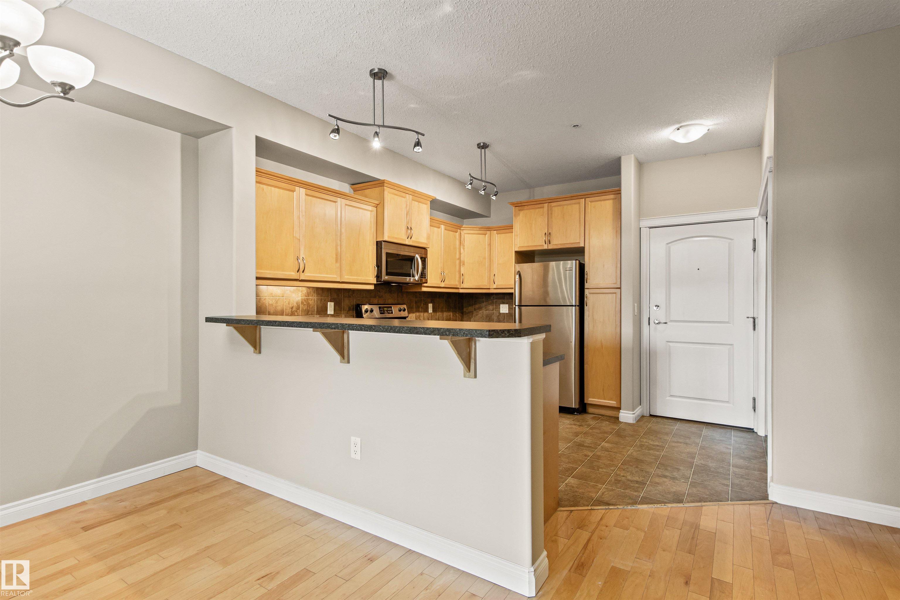 Photo 13 at 112 - 12408 15 Avenue SW, Rutherford, Edmonton