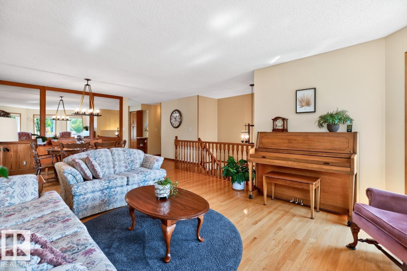 133 Meadowview Drive, Clarkdale Meadows, Sherwood Park