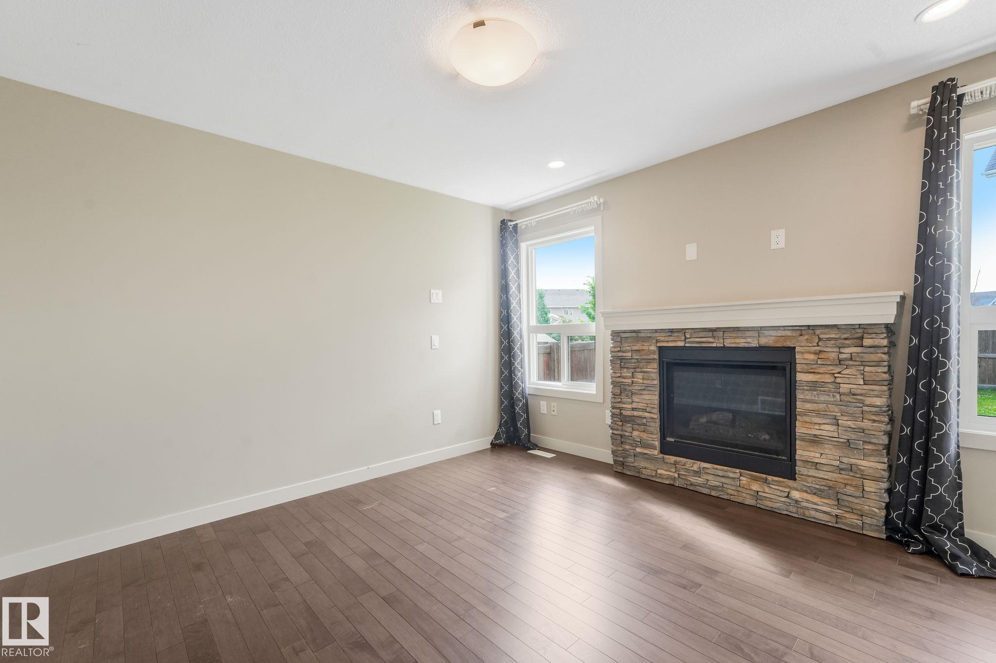 Photo 17 at 16619 14 Avenue SW, Glenridding Heights, Edmonton