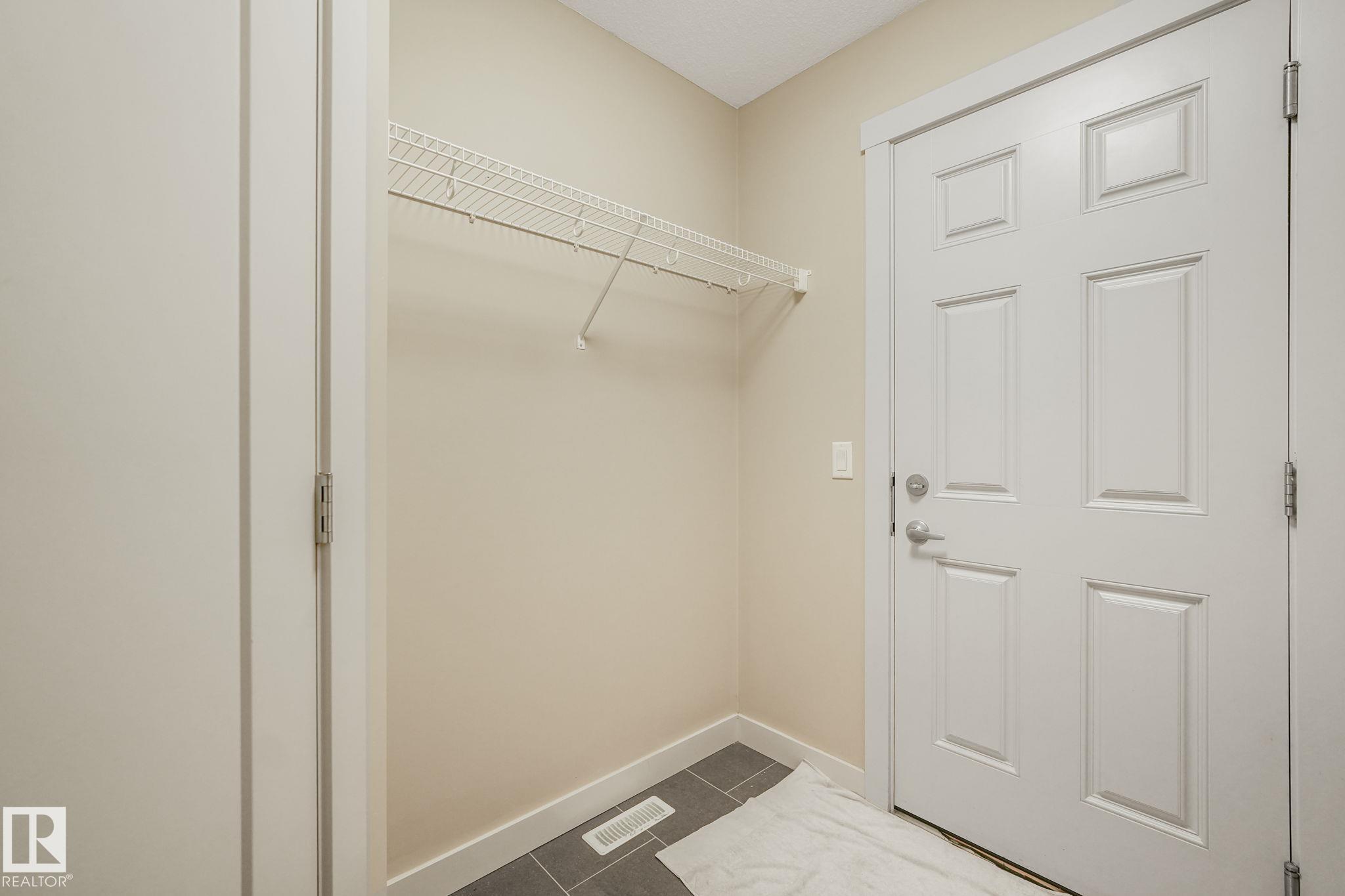Photo 18 at 16619 14 Avenue SW, Glenridding Heights, Edmonton