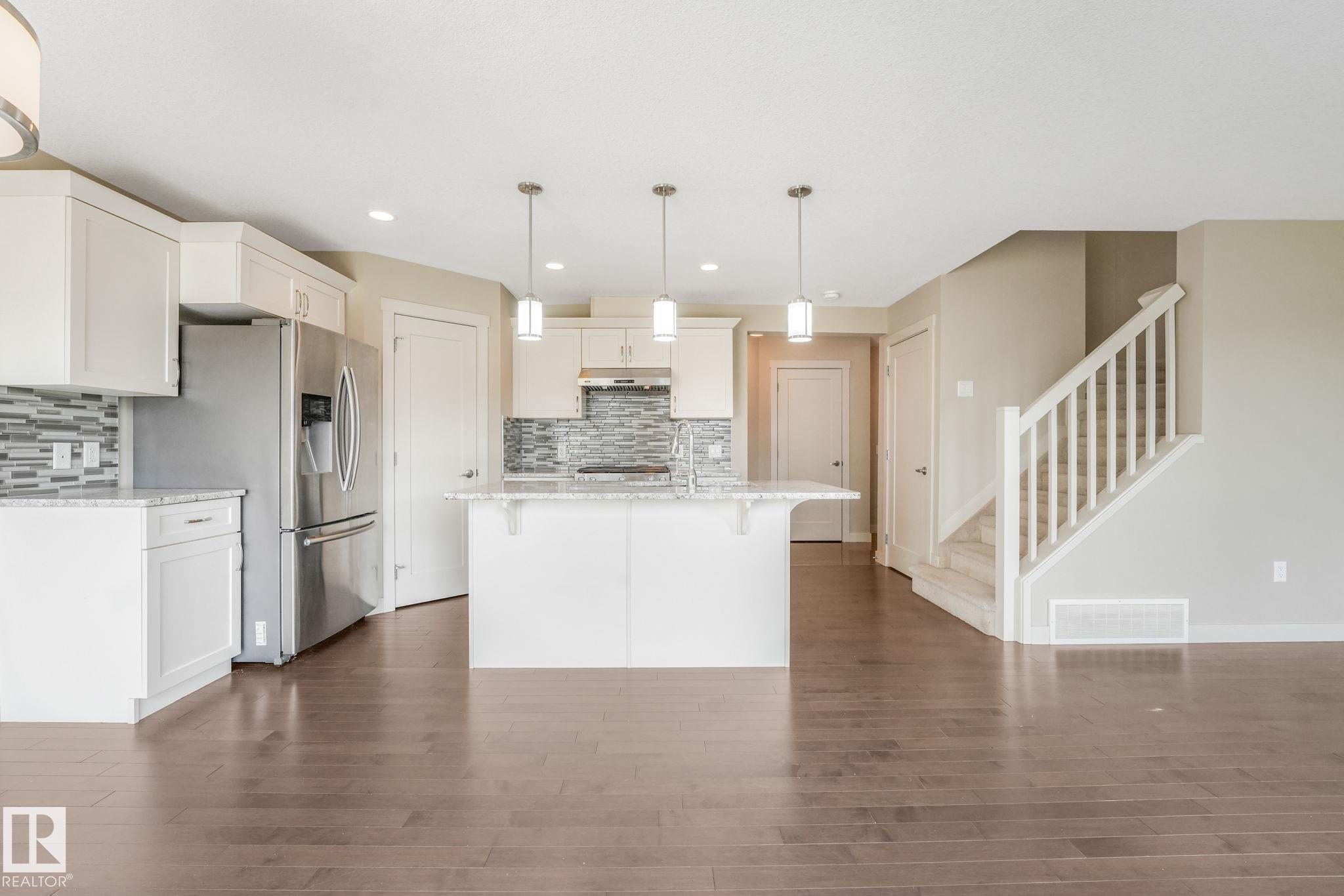 16619 14 Avenue SW, Glenridding Heights, Edmonton