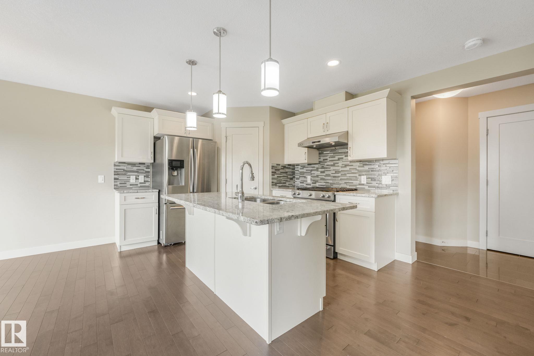 Photo 7 at 16619 14 Avenue SW, Glenridding Heights, Edmonton