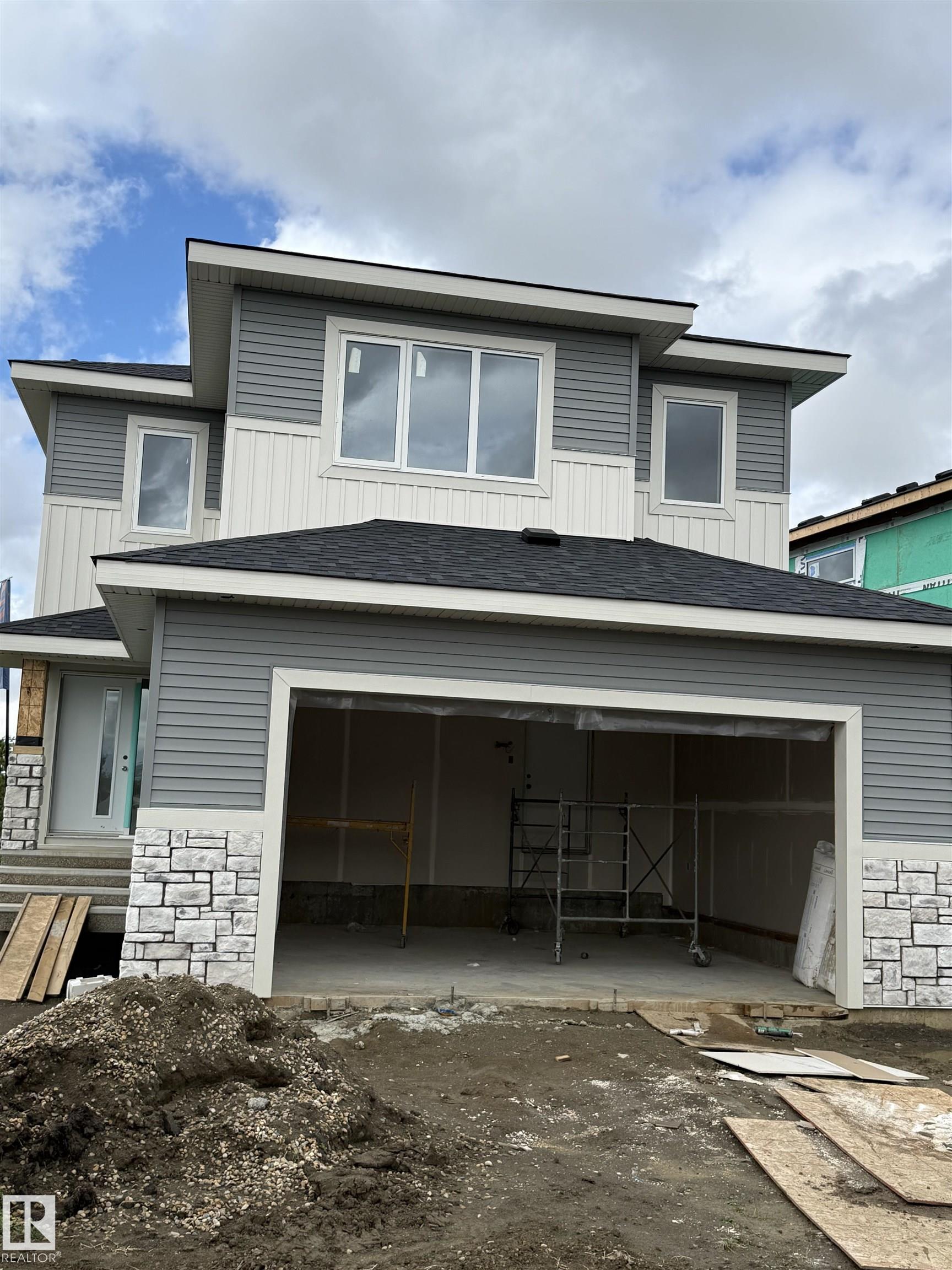 9608 89a Street, Morinville