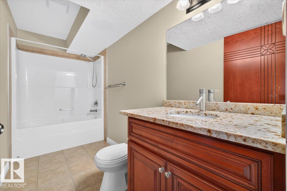 Photo 16 at 7 - 10500 103 Avenue, Morinville