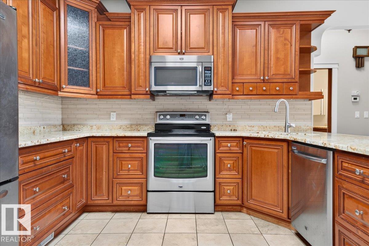 Photo 8 at 7 - 10500 103 Avenue, Morinville