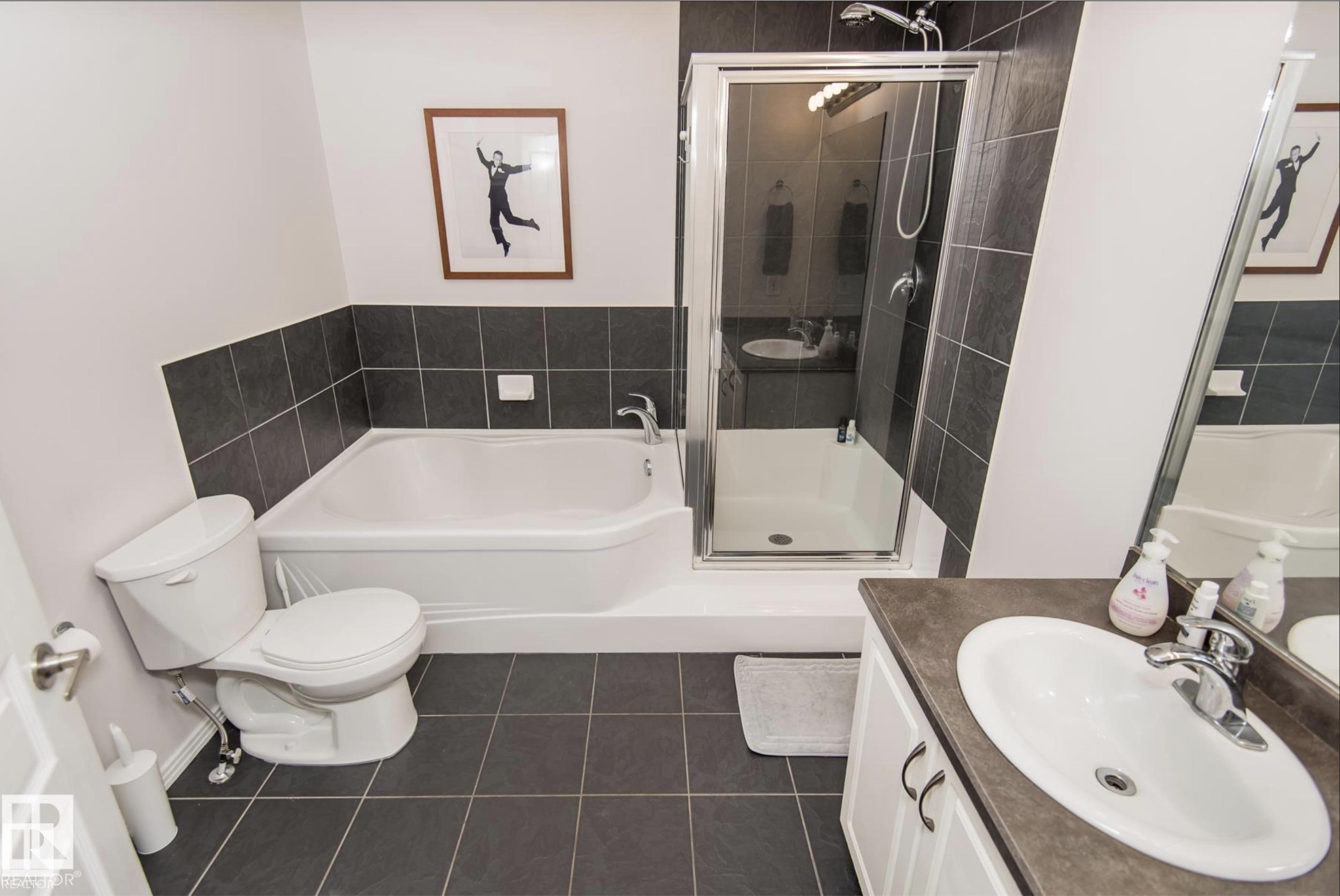 Photo 22 at 415 - 10147 112 Street NW, Wîhkwêntôwin, Edmonton