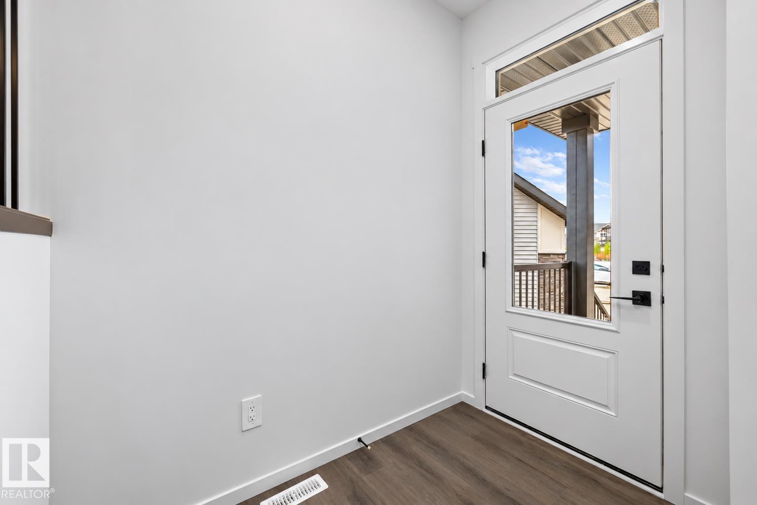 Photo 3 at 544 22 Street SW, Alces, Edmonton