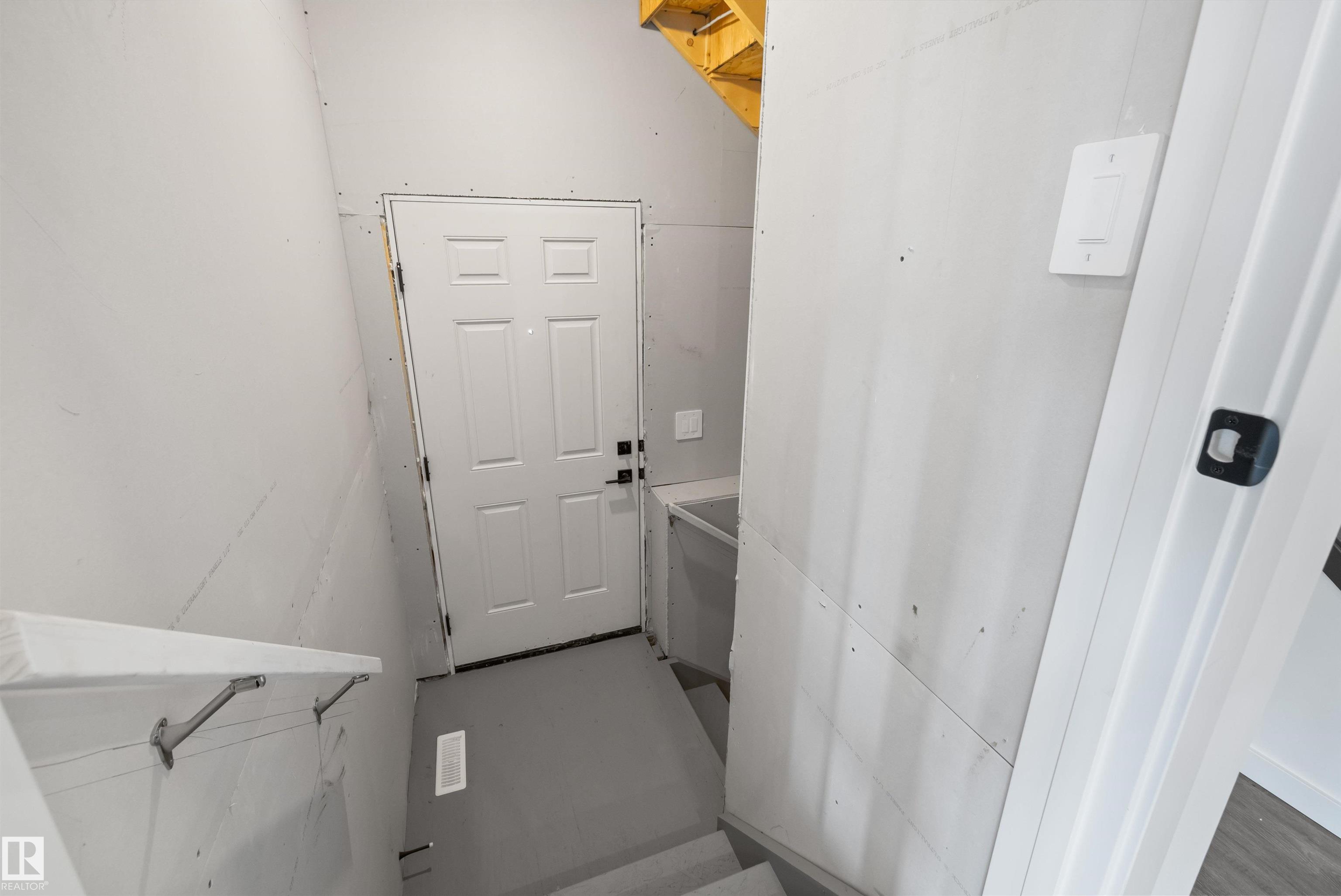 Photo 37 at 544 22 Street SW, Alces, Edmonton