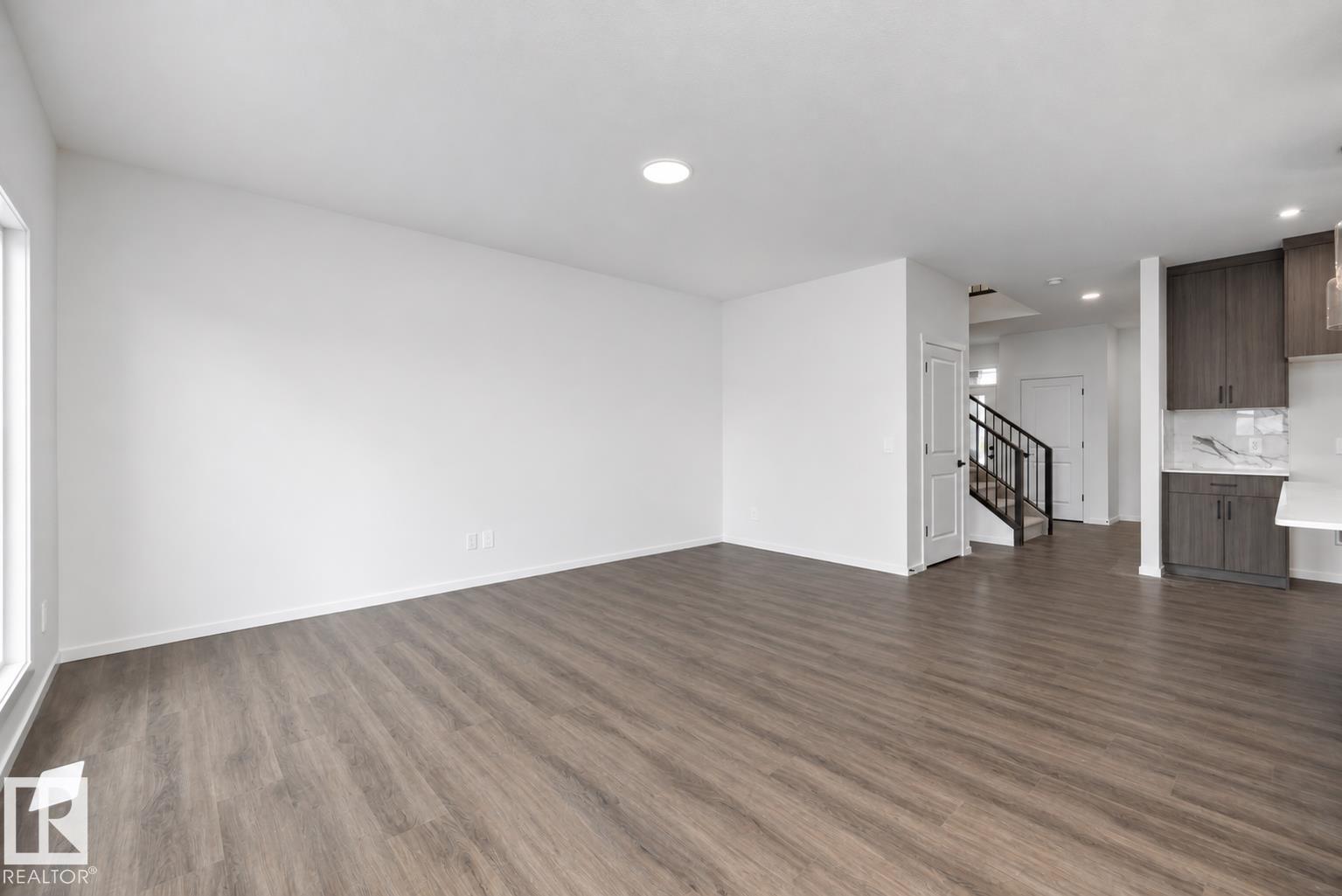 Photo 5 at 544 22 Street SW, Alces, Edmonton