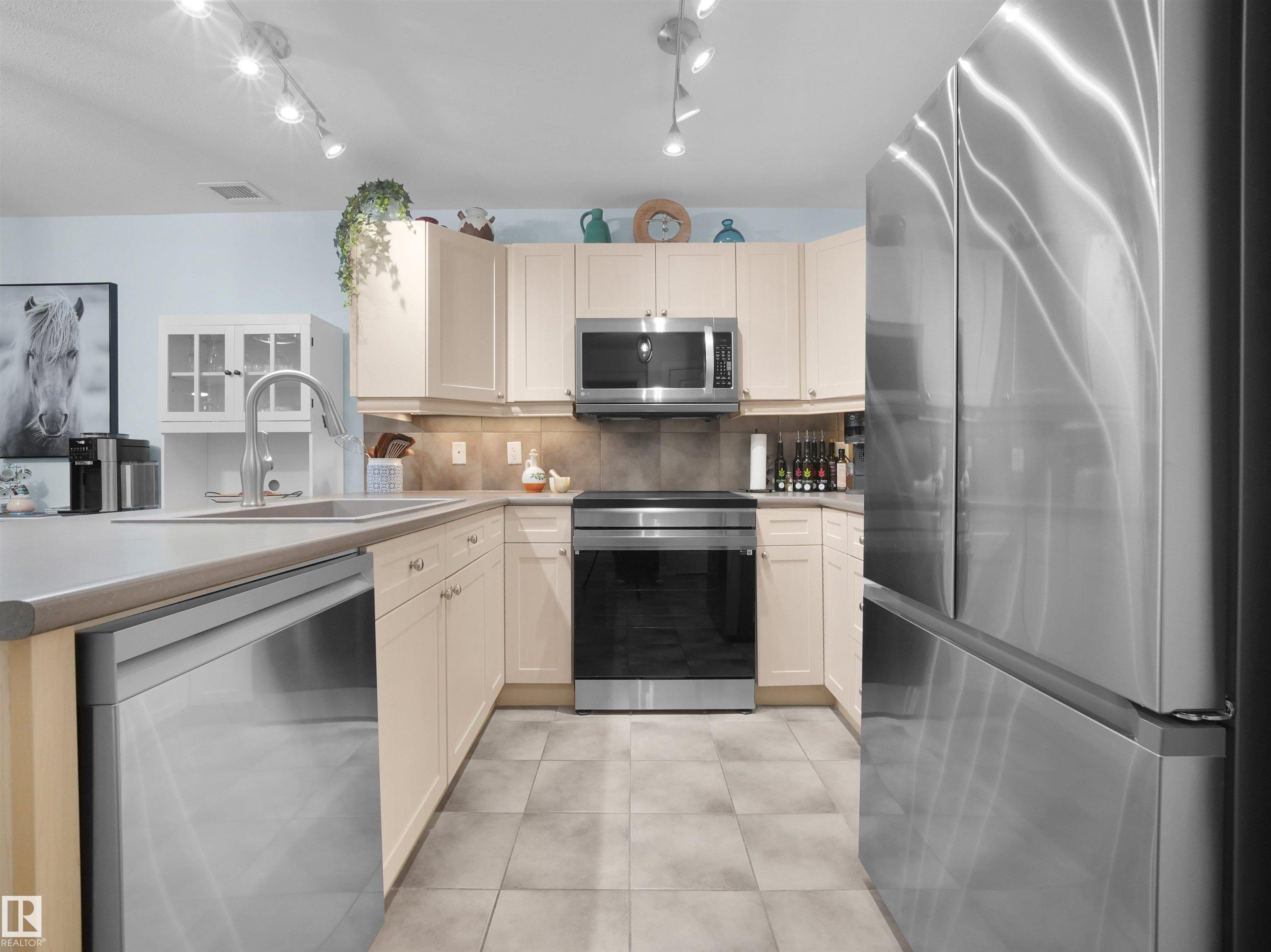 132 - 400 Palisades Way, Centennial Village, Sherwood Park