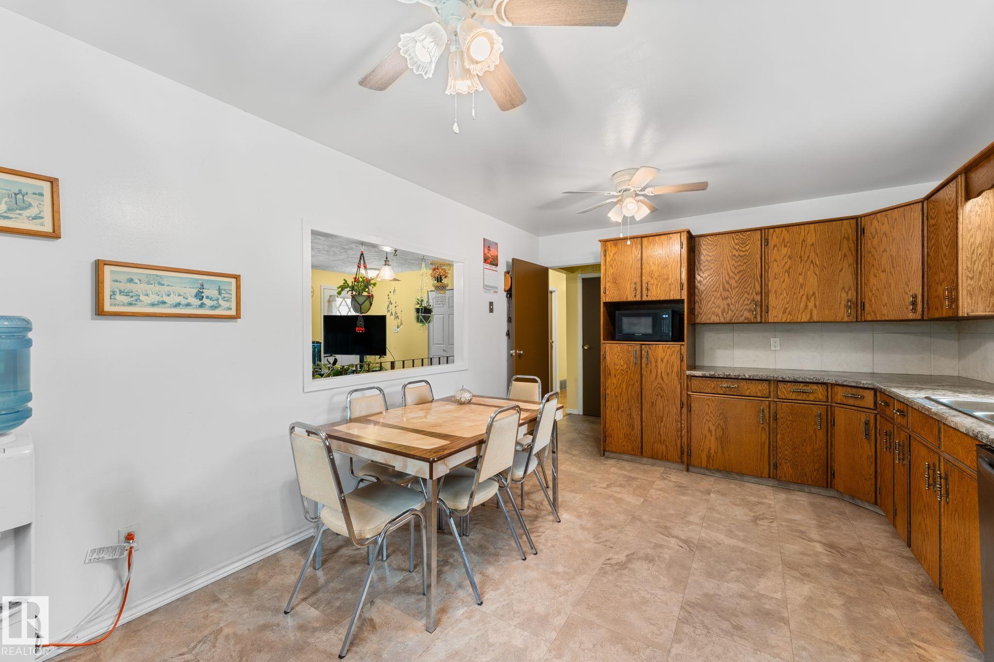 Photo 13 at 266 - 51559 Rge Road 225, Pine Grove Acres, Rural Strathcona County