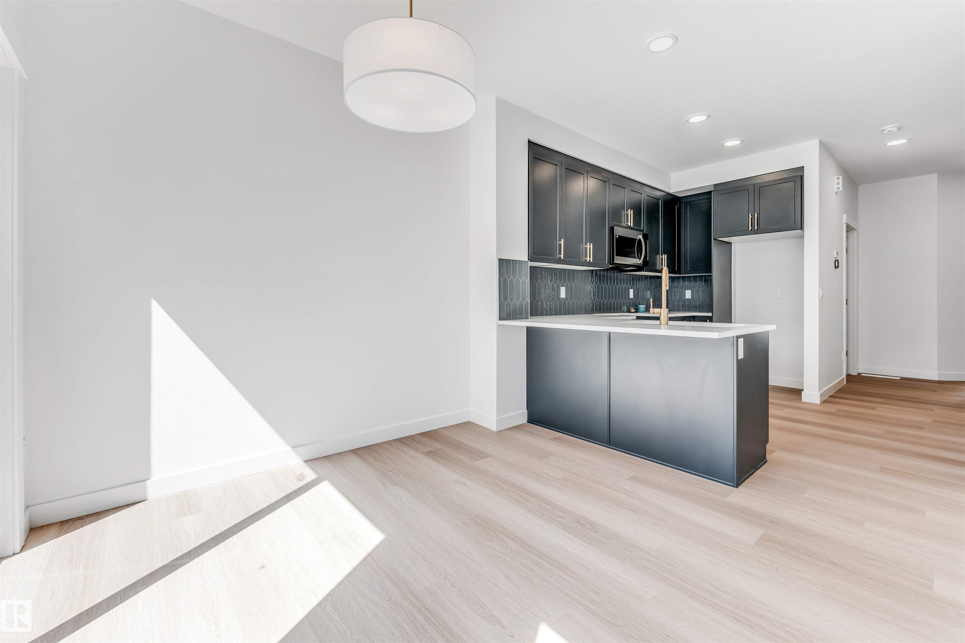 Photo 12 at 48 - 710 Mattson Drive SW, Mattson, Edmonton