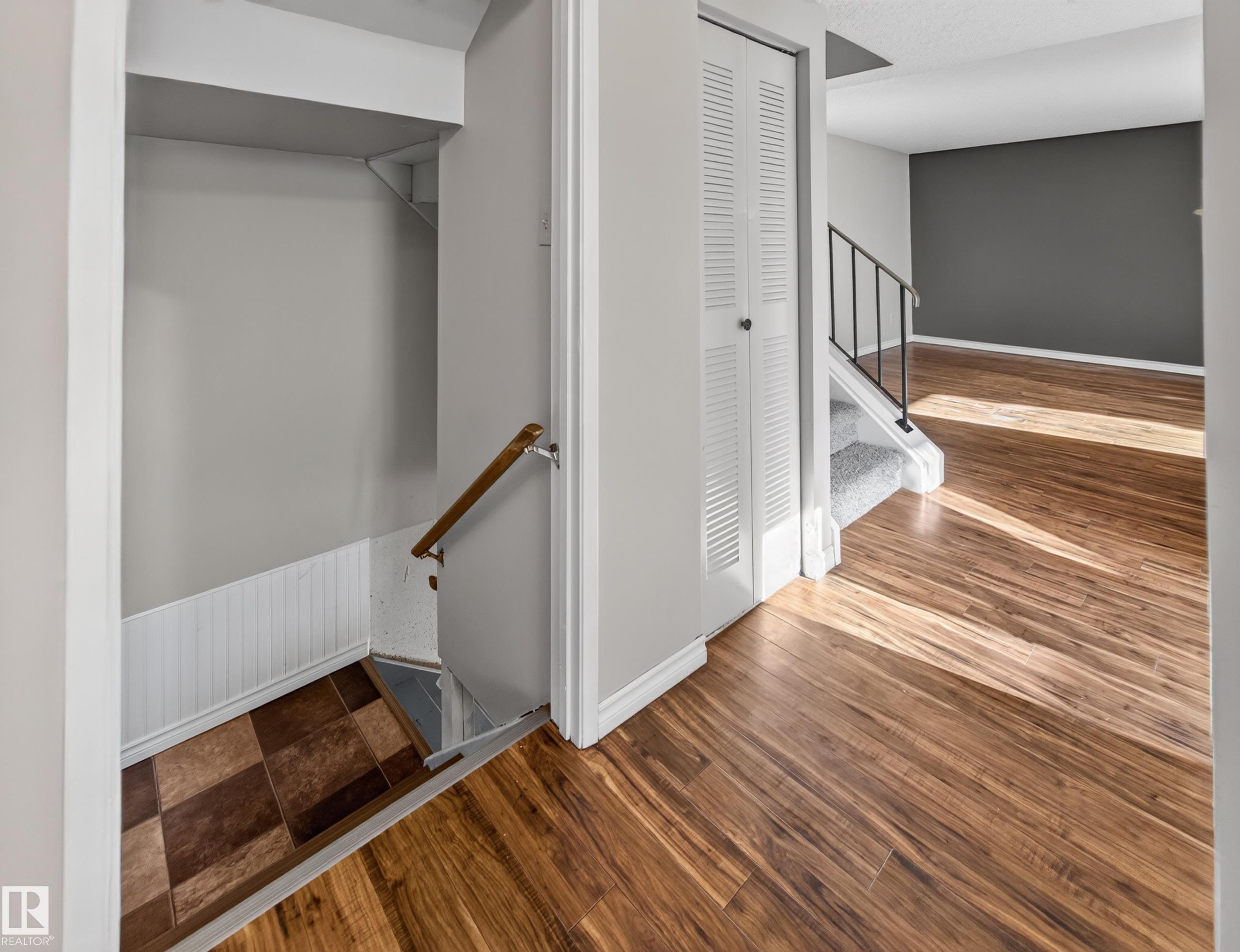 Photo 14 at 57 Woodvale Village NW, Greenview, Edmonton