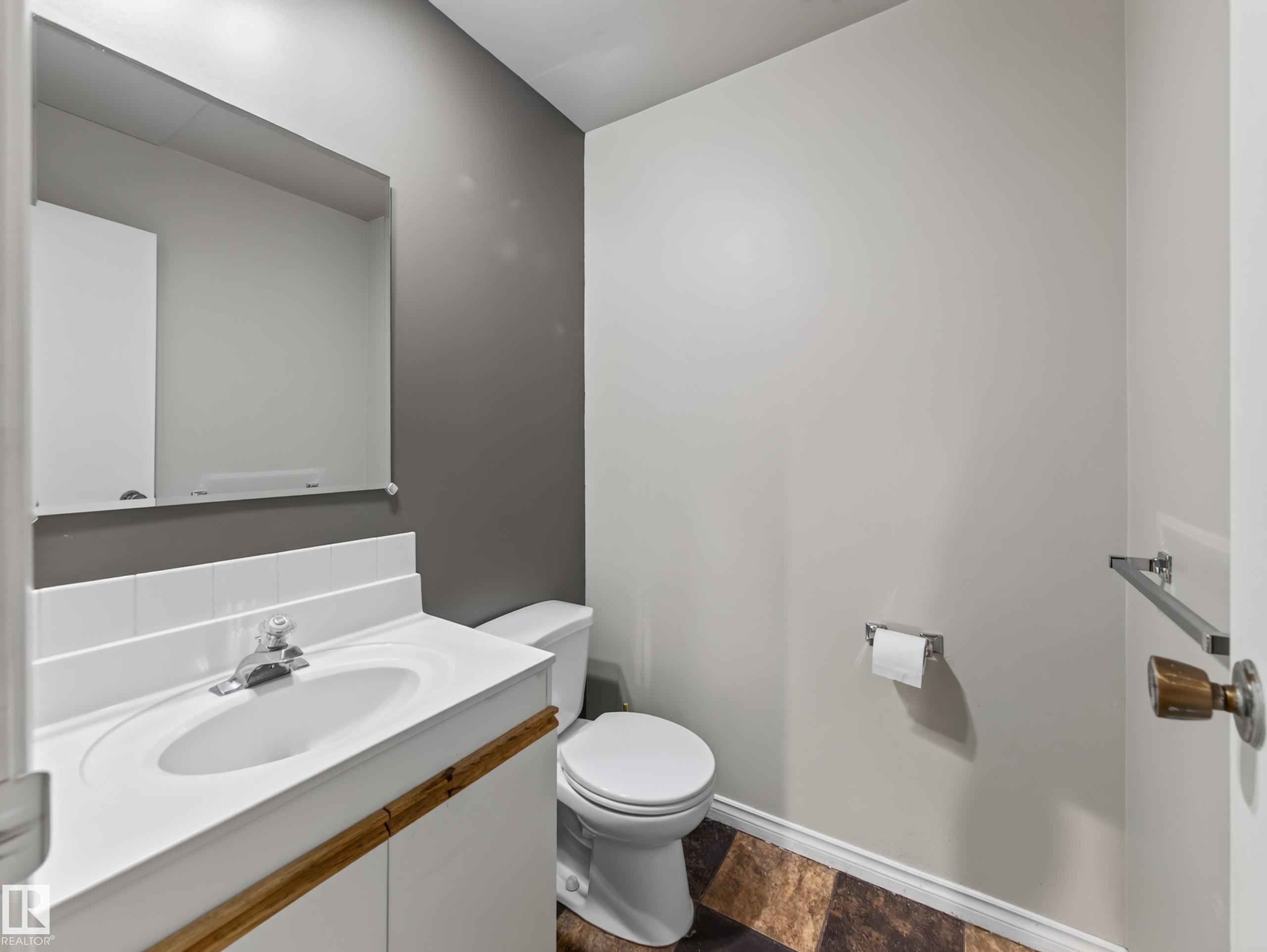 Photo 25 at 57 Woodvale Village NW, Greenview, Edmonton
