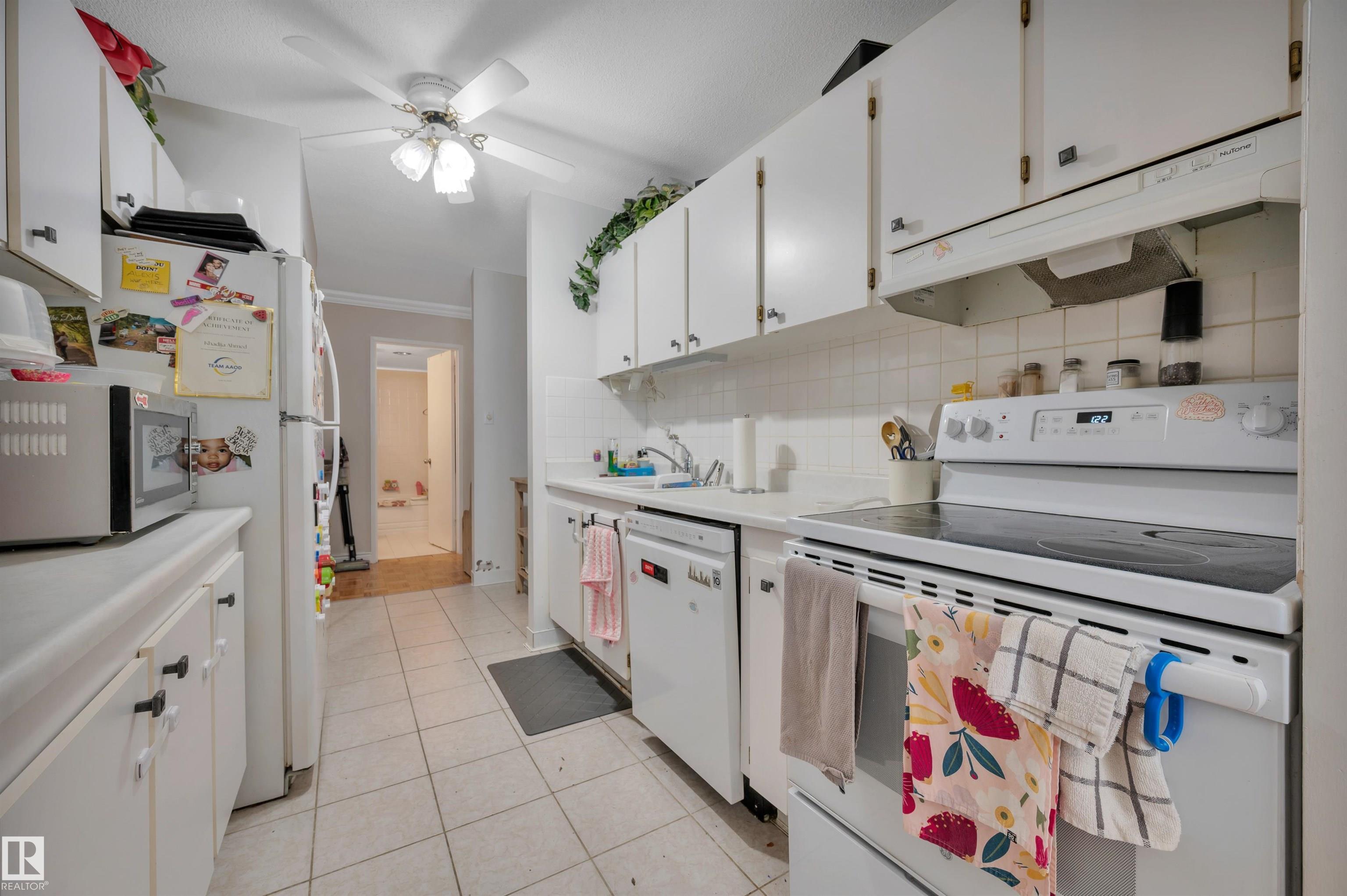 Photo 19 at 205 - 9835 113 Street NW, Wîhkwêntôwin, Edmonton