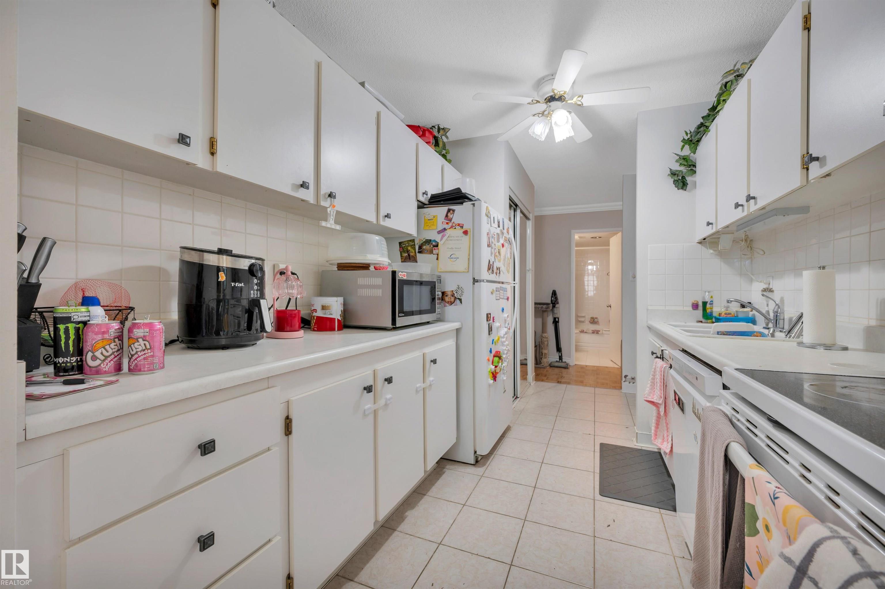 Photo 20 at 205 - 9835 113 Street NW, Wîhkwêntôwin, Edmonton