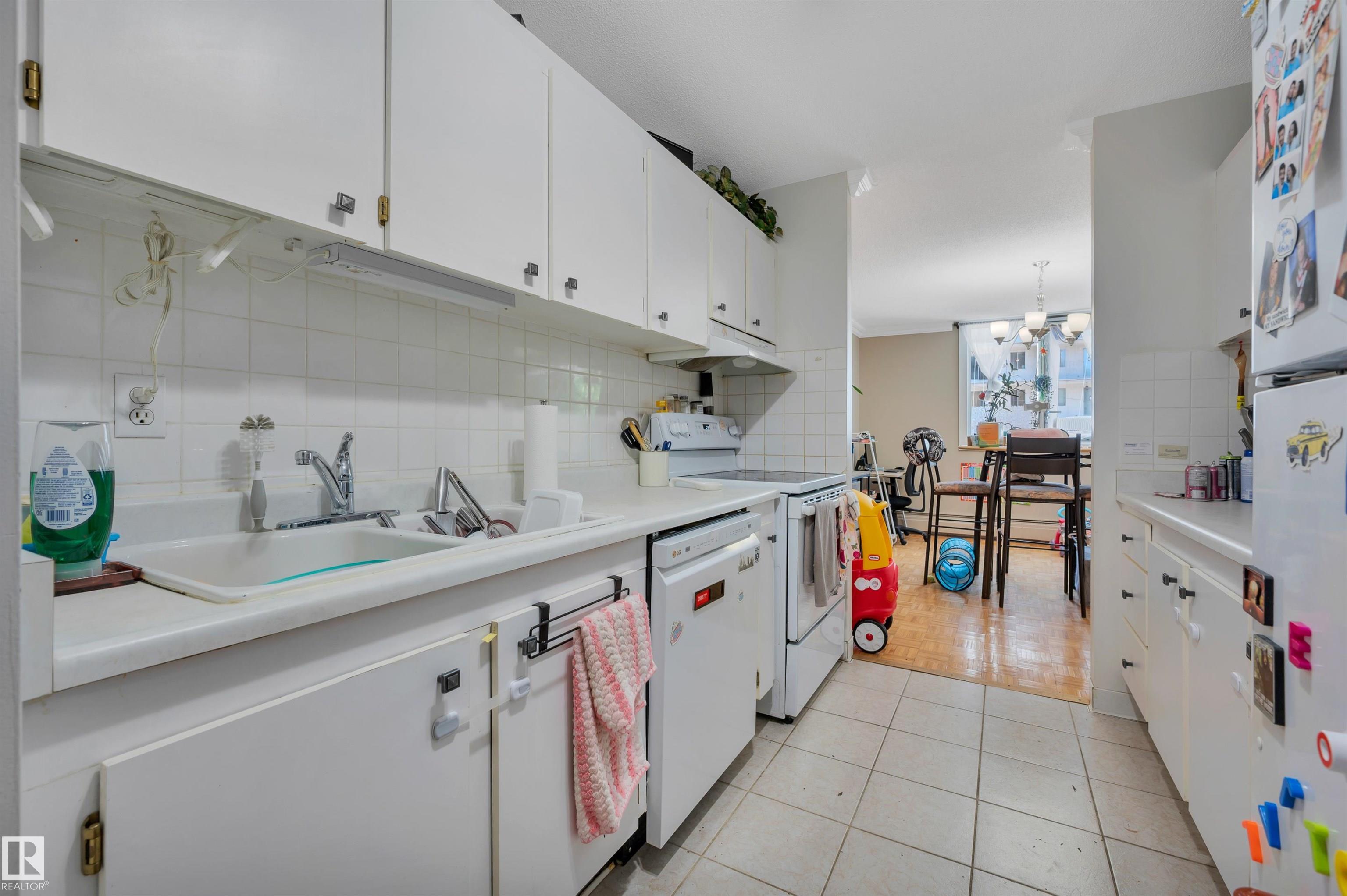 Photo 21 at 205 - 9835 113 Street NW, Wîhkwêntôwin, Edmonton
