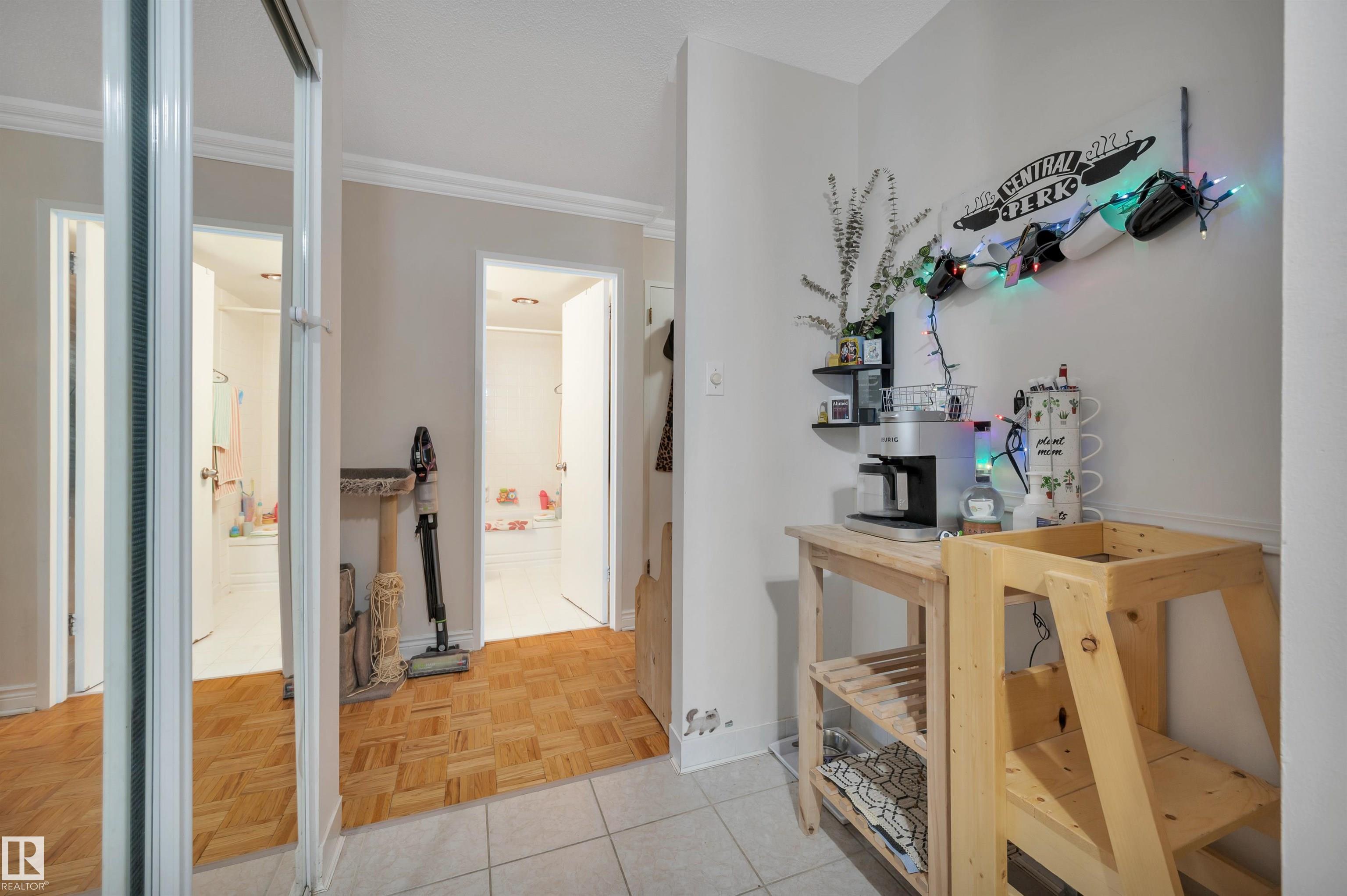 Photo 23 at 205 - 9835 113 Street NW, Wîhkwêntôwin, Edmonton