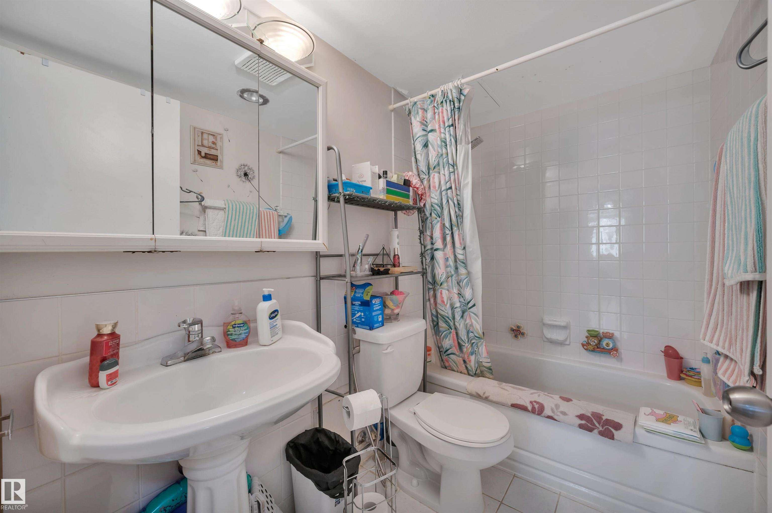 Photo 31 at 205 - 9835 113 Street NW, Wîhkwêntôwin, Edmonton