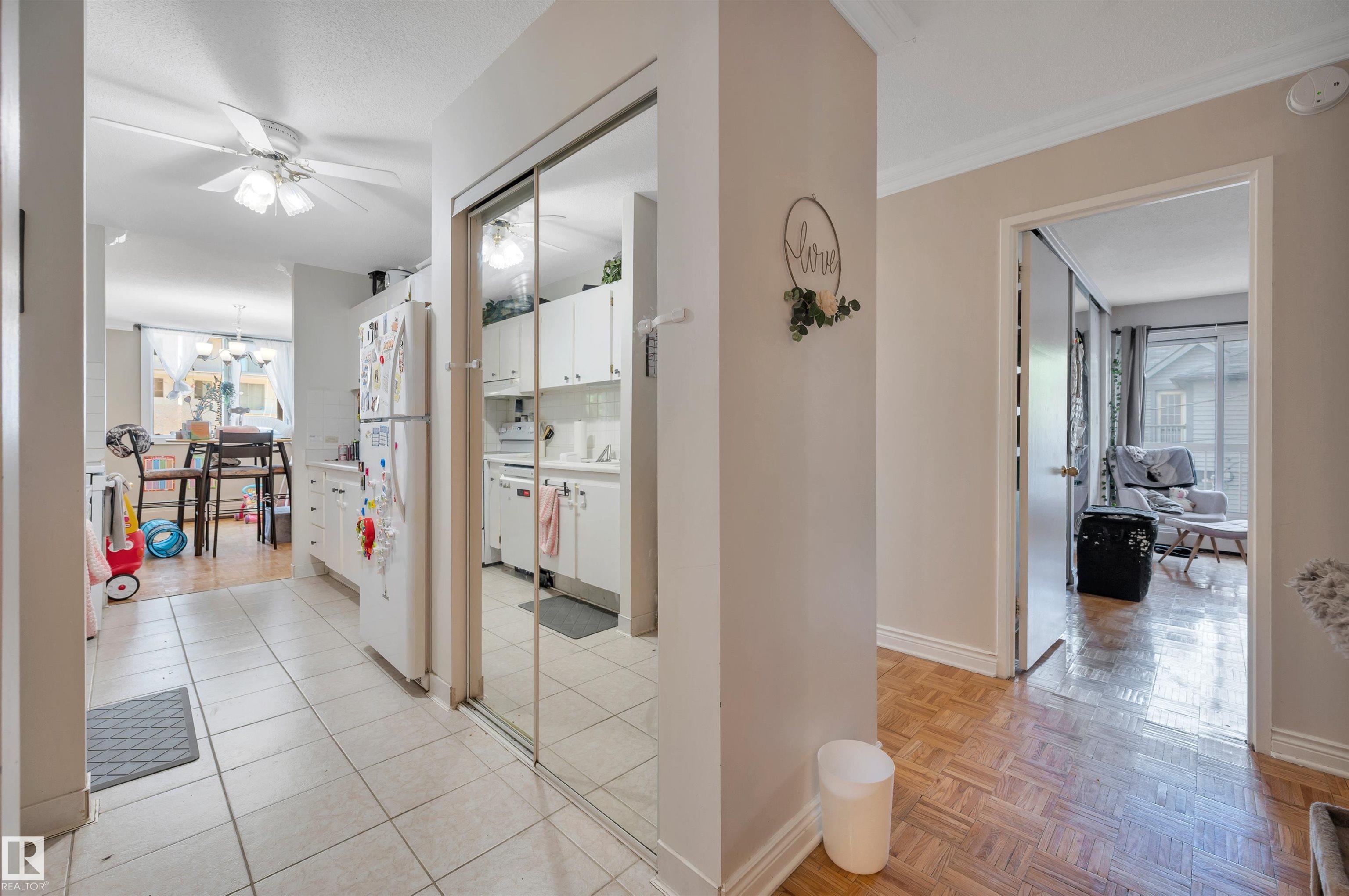 Photo 8 at 205 - 9835 113 Street NW, Wîhkwêntôwin, Edmonton