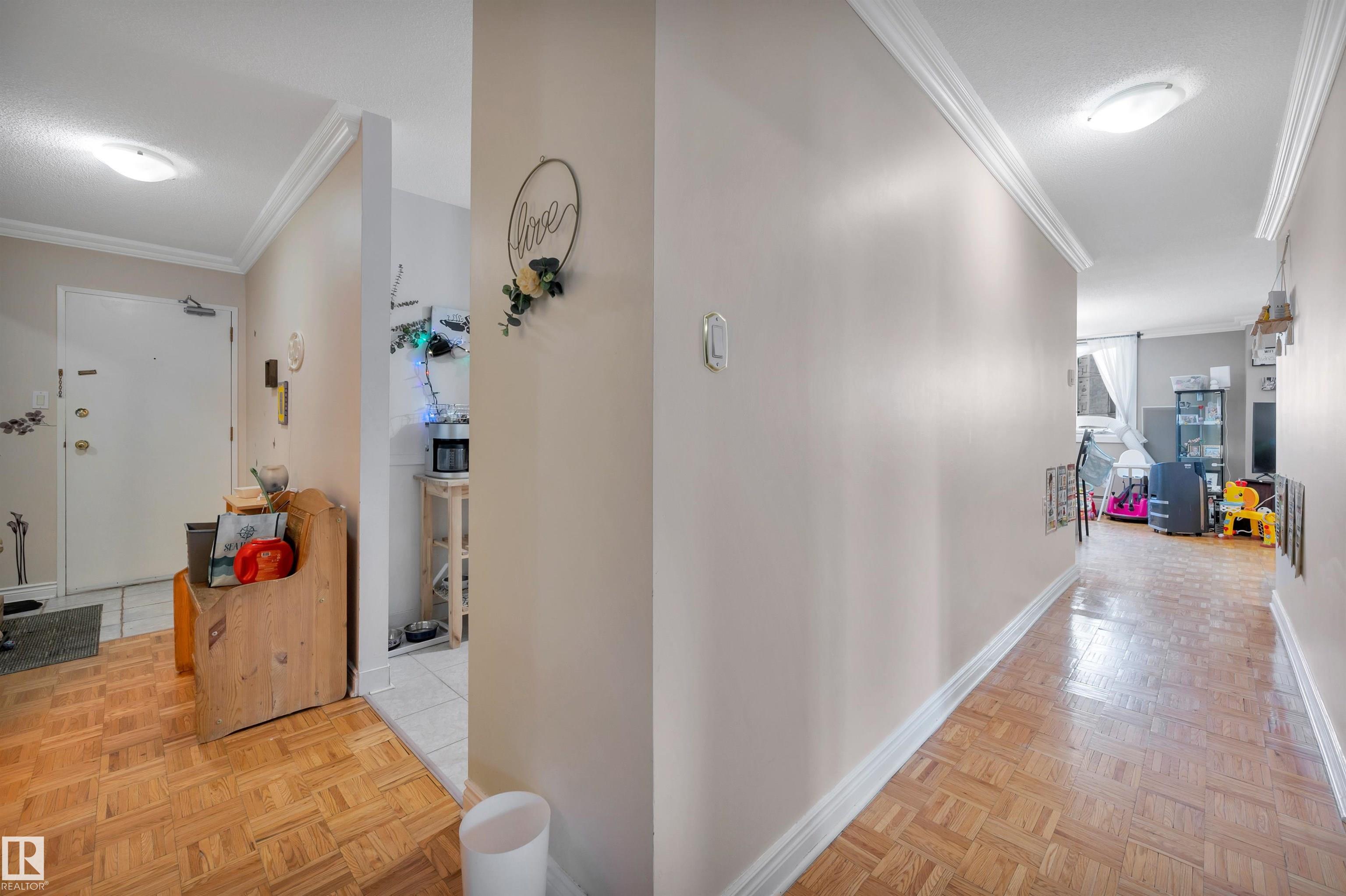 Photo 9 at 205 - 9835 113 Street NW, Wîhkwêntôwin, Edmonton