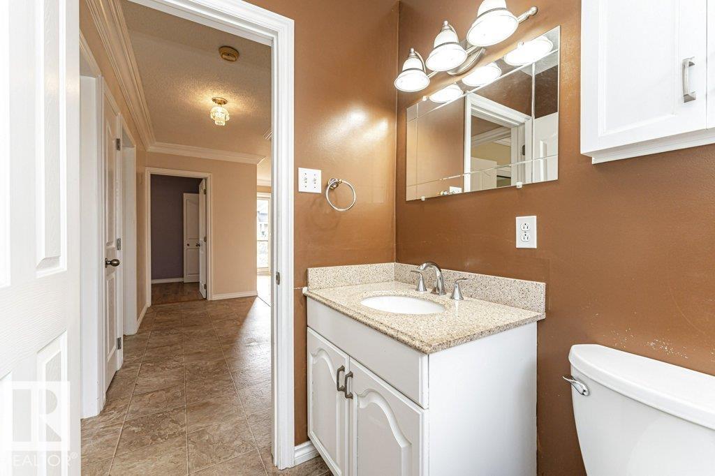 Photo 12 at 4704 109a Avenue NW, Capilano, Edmonton