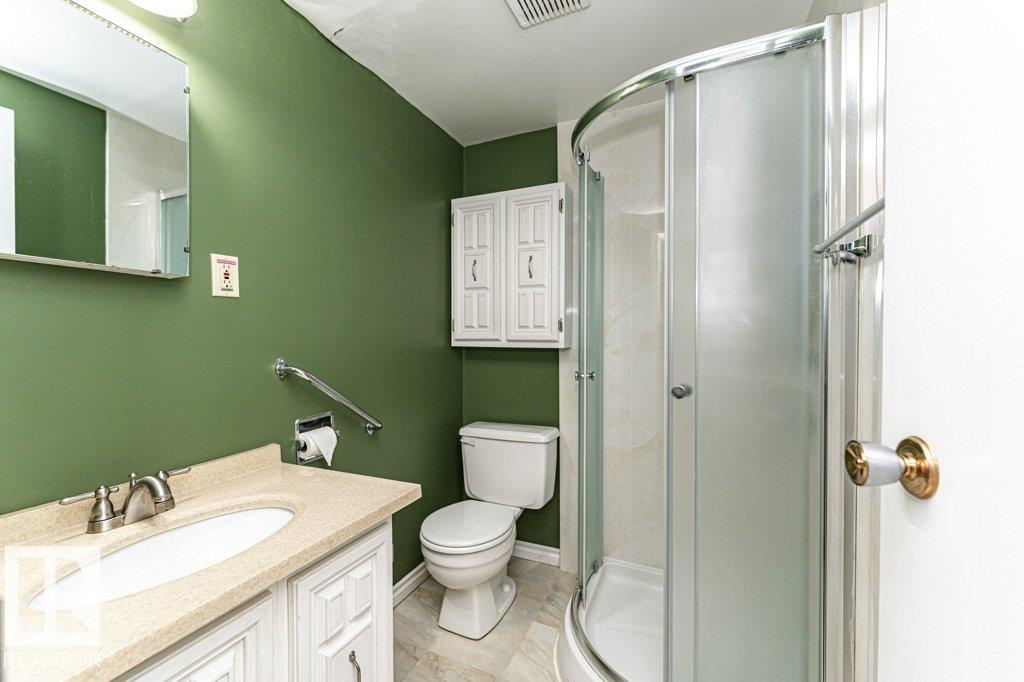 Photo 21 at 4704 109a Avenue NW, Capilano, Edmonton